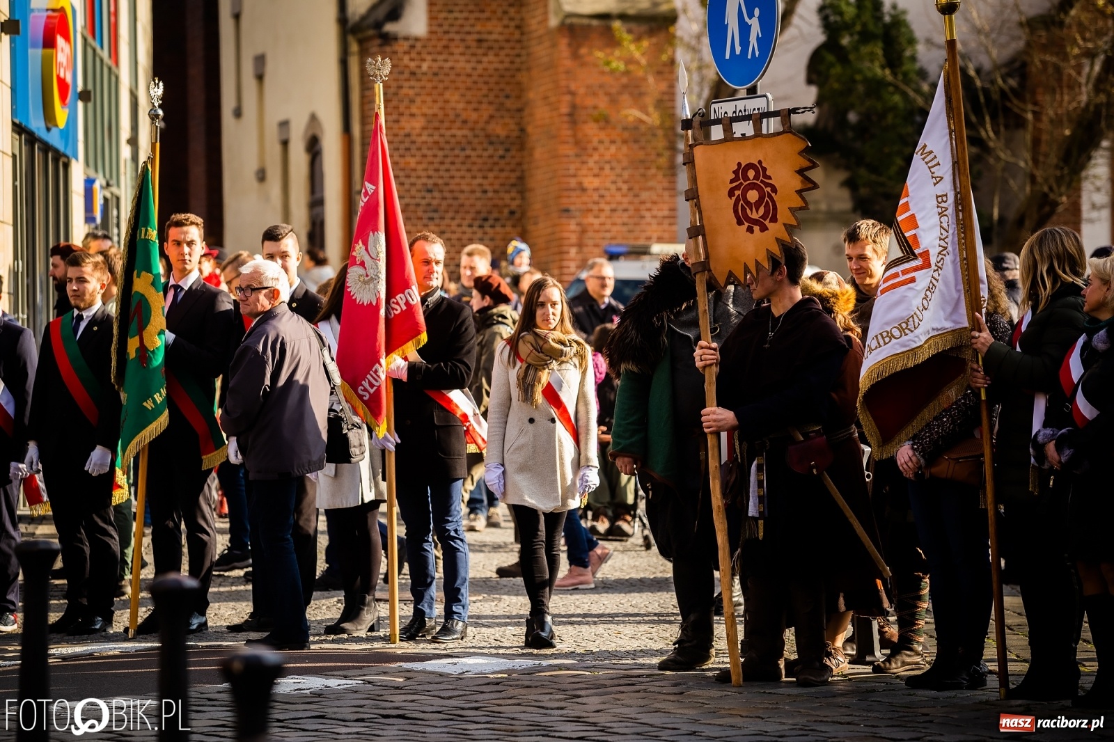 Zdjęcie w galerii na portalu naszraciborz.pl: Święto Niepodległości. Niech żyje Polska, niech żyje Racibórz!  wiadomości z regionu