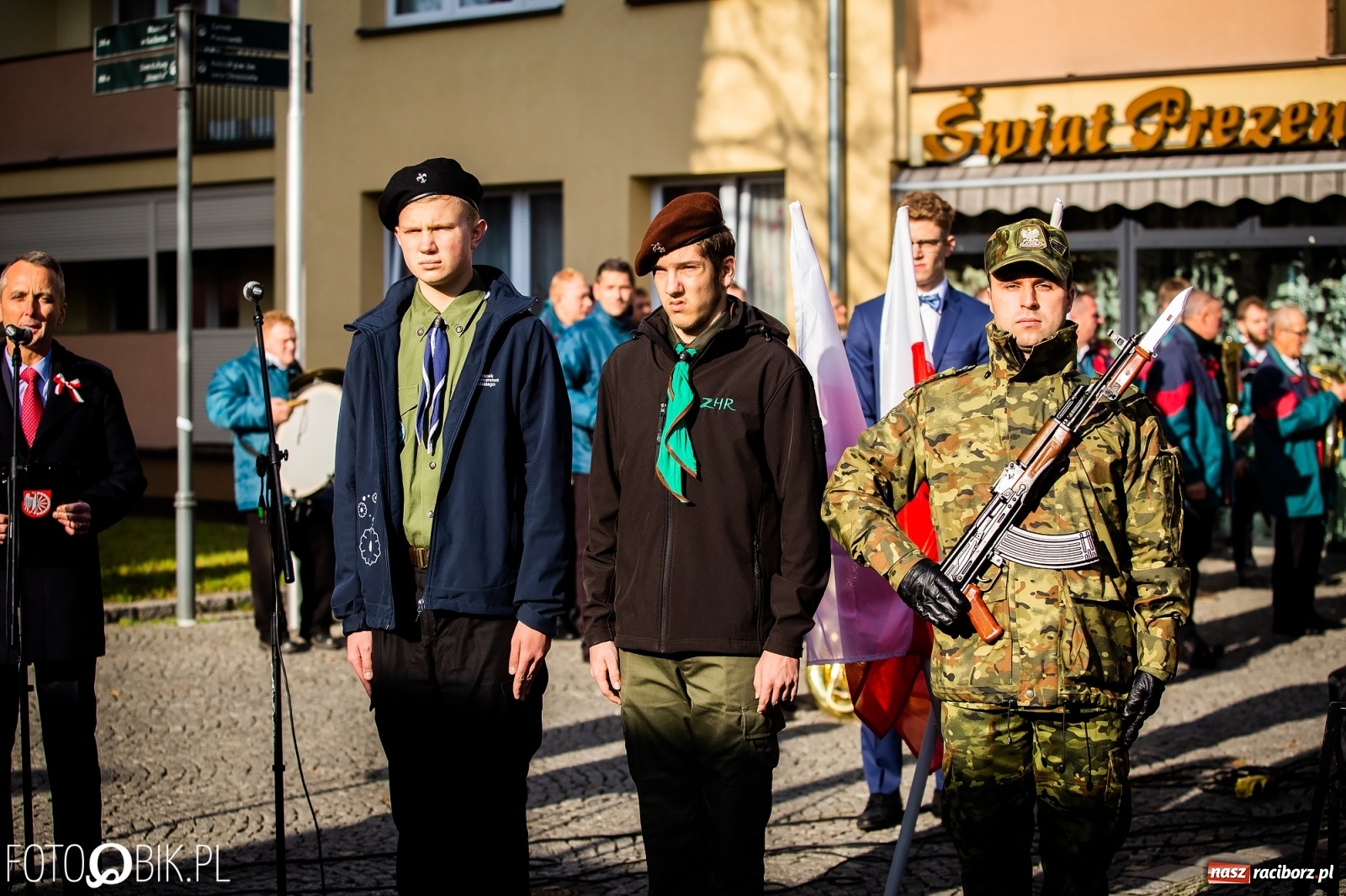 Zdjęcie w galerii na portalu naszraciborz.pl: Święto Niepodległości. Niech żyje Polska, niech żyje Racibórz!  wiadomości z regionu