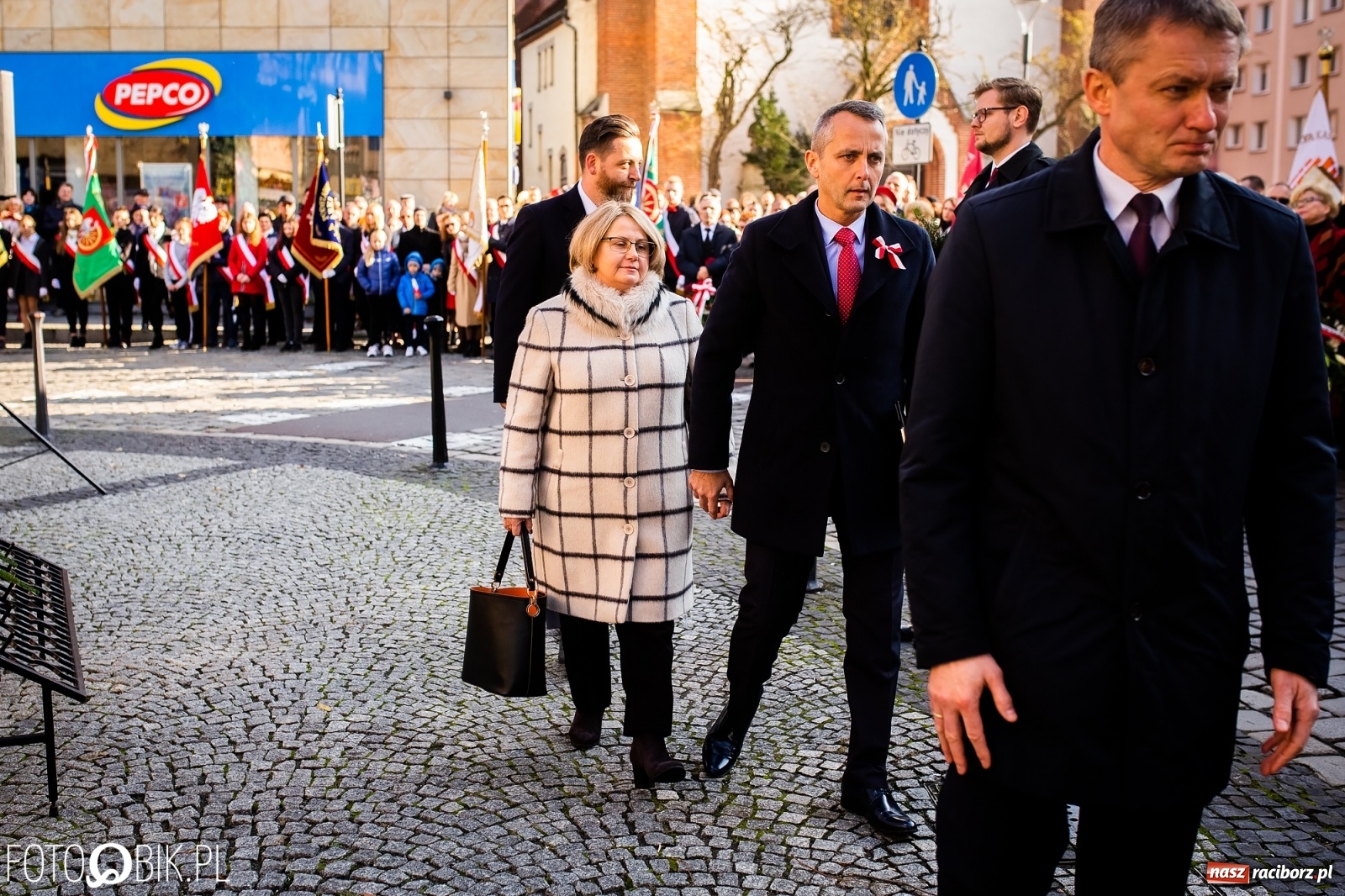 Zdjęcie w galerii na portalu naszraciborz.pl: Święto Niepodległości. Niech żyje Polska, niech żyje Racibórz!  wiadomości z regionu