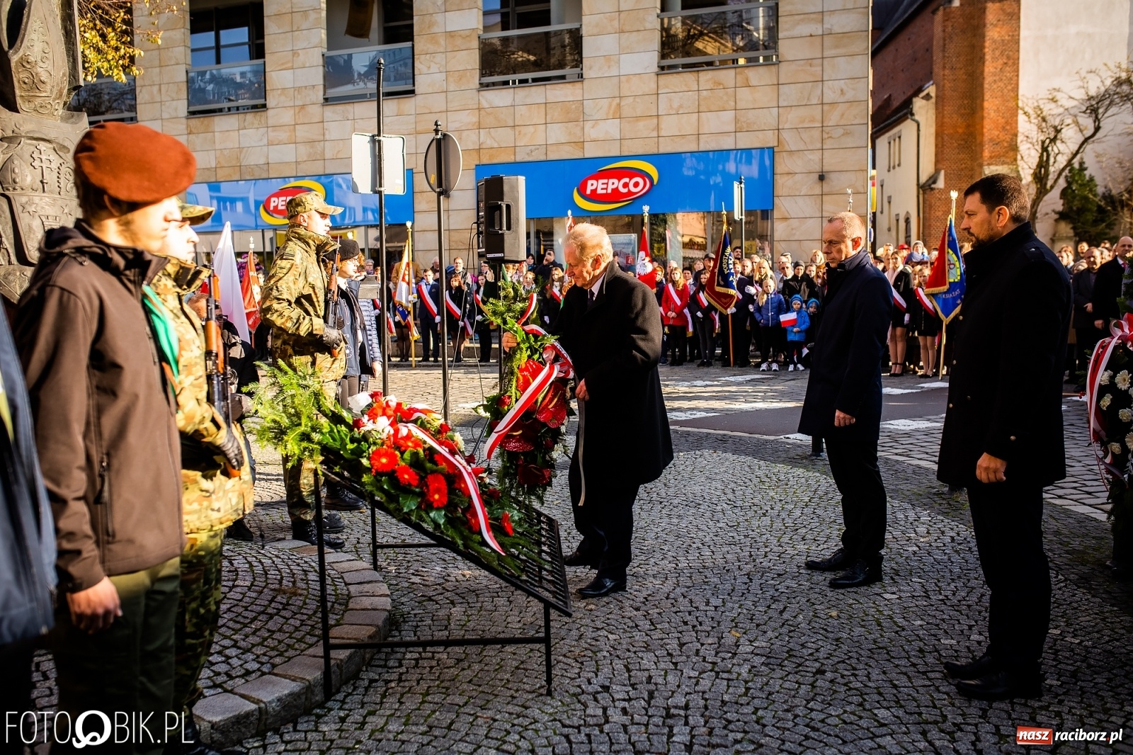 Zdjęcie w galerii na portalu naszraciborz.pl: Święto Niepodległości. Niech żyje Polska, niech żyje Racibórz!  wiadomości z regionu