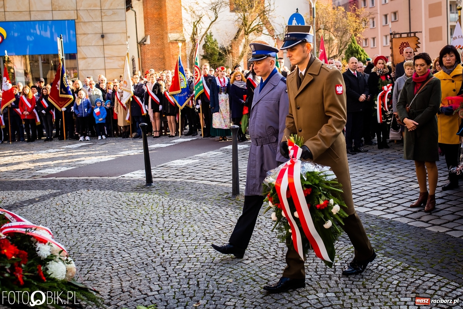 Zdjęcie w galerii na portalu naszraciborz.pl: Święto Niepodległości. Niech żyje Polska, niech żyje Racibórz!  wiadomości z regionu