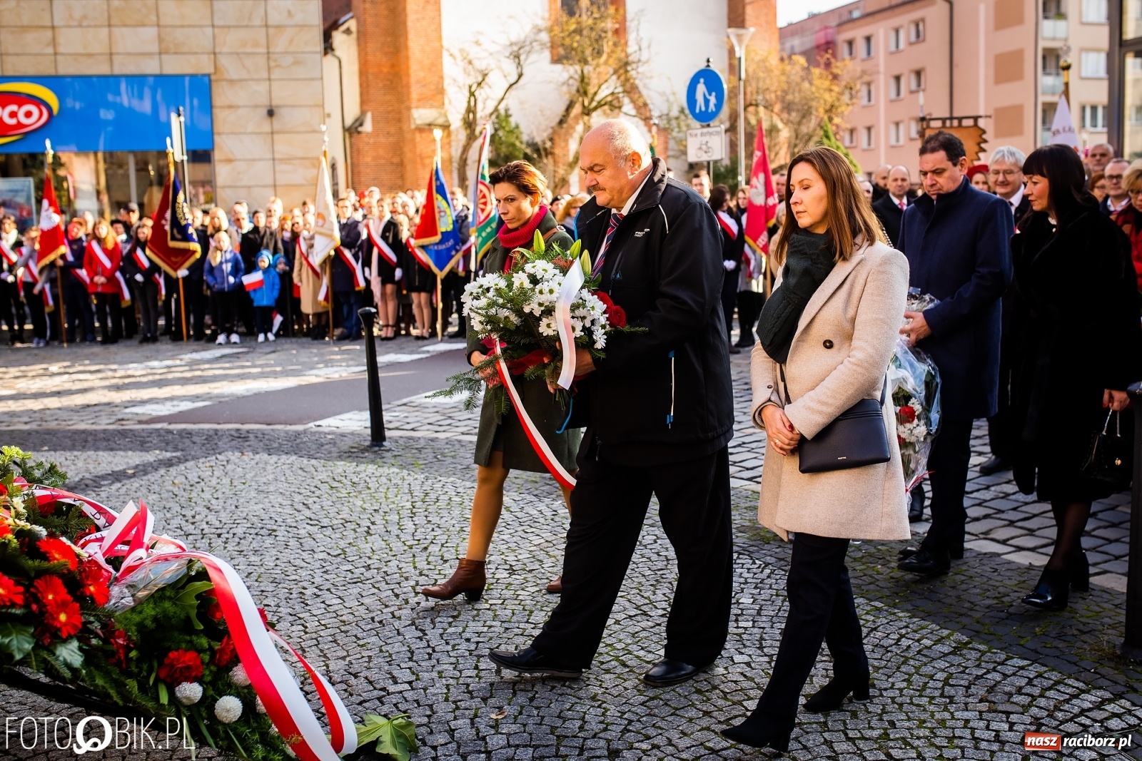 Zdjęcie w galerii na portalu naszraciborz.pl: Święto Niepodległości. Niech żyje Polska, niech żyje Racibórz!  wiadomości z regionu