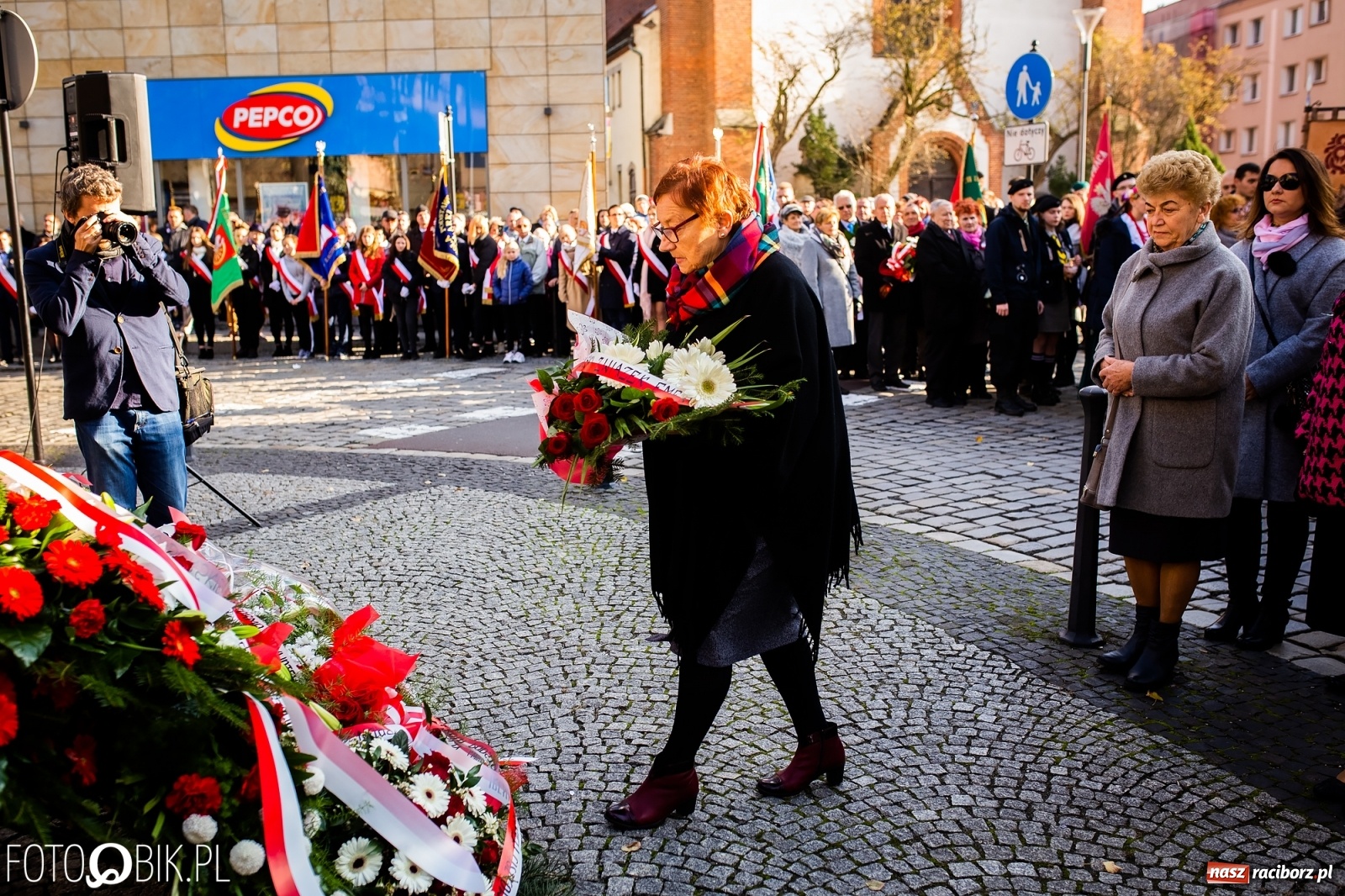 Zdjęcie w galerii na portalu naszraciborz.pl: Święto Niepodległości. Niech żyje Polska, niech żyje Racibórz!  wiadomości z regionu