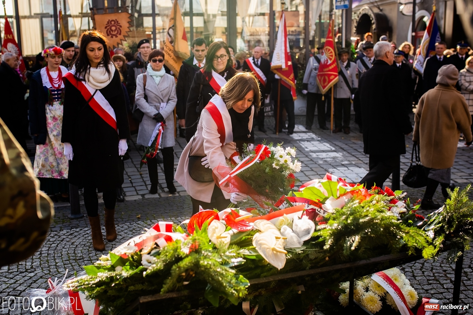 Zdjęcie w galerii na portalu naszraciborz.pl: Święto Niepodległości. Niech żyje Polska, niech żyje Racibórz!  wiadomości z regionu