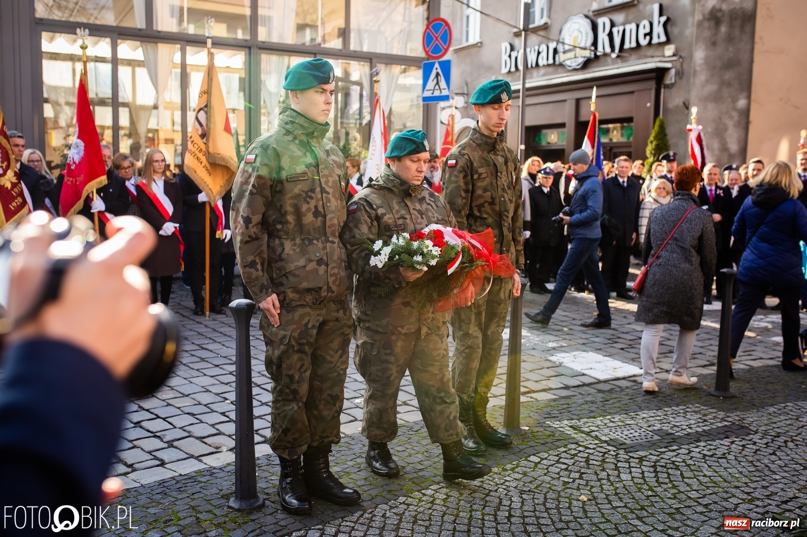 Zdjęcie w galerii na portalu naszraciborz.pl: Święto Niepodległości. Niech żyje Polska, niech żyje Racibórz!  wiadomości z regionu