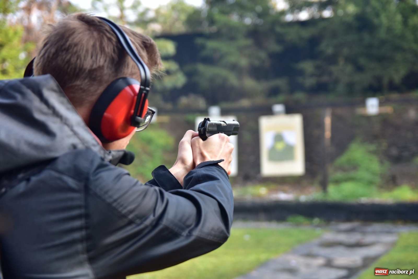 Zdjęcie w galerii na portalu naszraciborz.pl: Jedenaście strzałów na 11 listopada [FOTO]  wiadomości z regionu