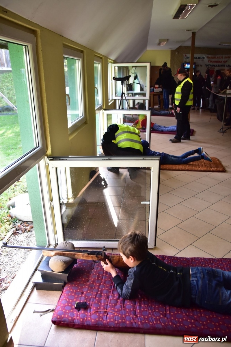 Zdjęcie w galerii na portalu naszraciborz.pl: Jedenaście strzałów na 11 listopada [FOTO]  wiadomości z regionu