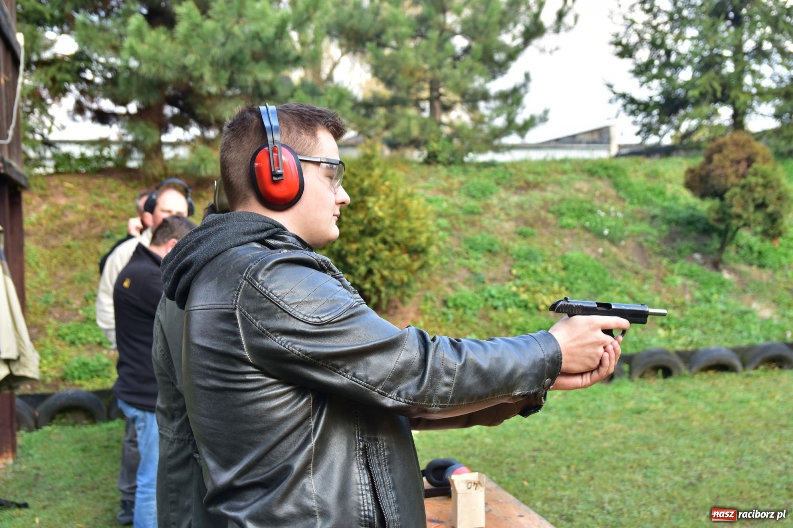 Zdjęcie w galerii na portalu naszraciborz.pl: Jedenaście strzałów na 11 listopada [FOTO]  wiadomości z regionu