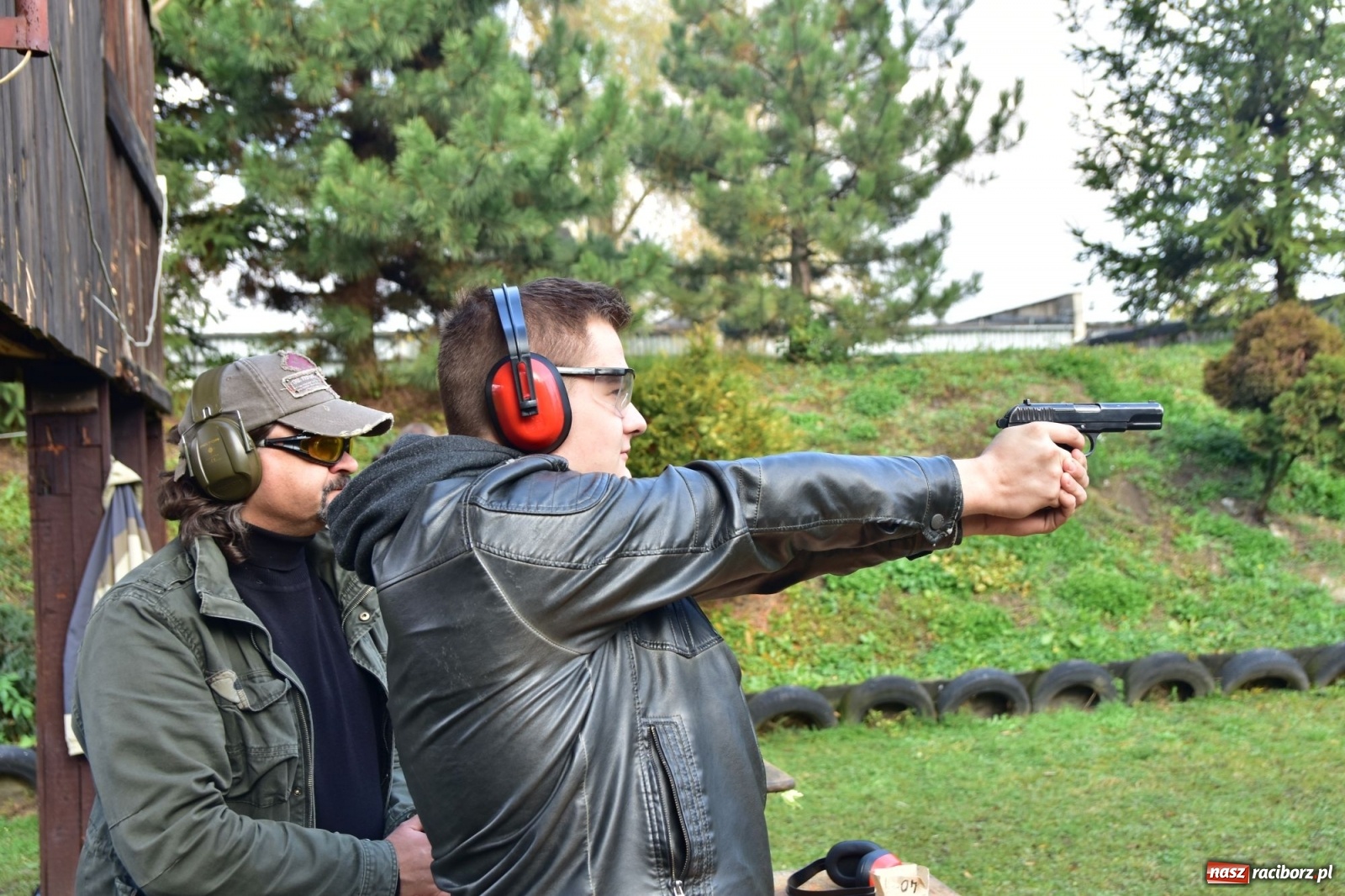 Zdjęcie w galerii na portalu naszraciborz.pl: Jedenaście strzałów na 11 listopada [FOTO]  wiadomości z regionu