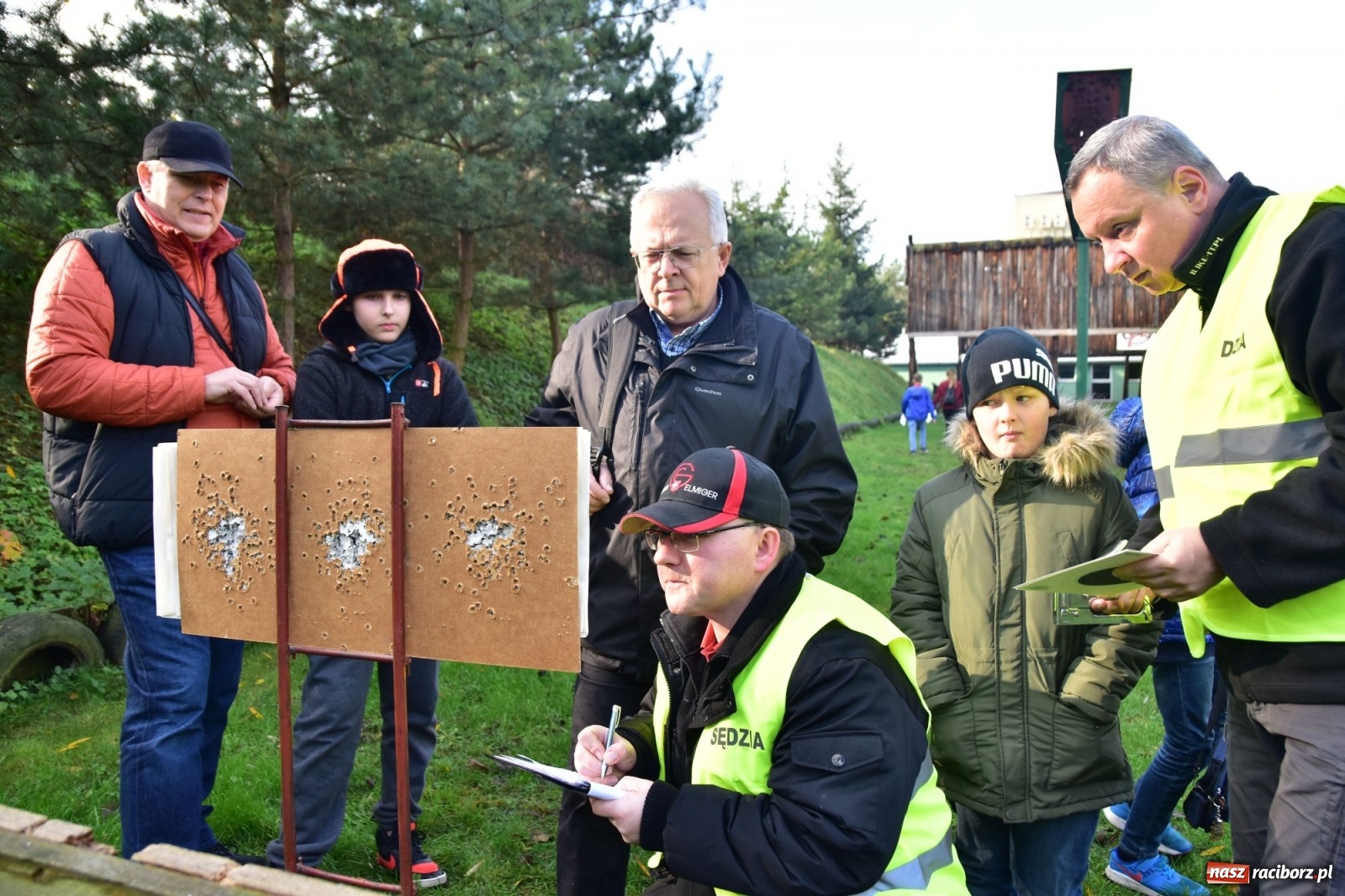 Zdjęcie w galerii na portalu naszraciborz.pl: Jedenaście strzałów na 11 listopada [FOTO]  wiadomości z regionu