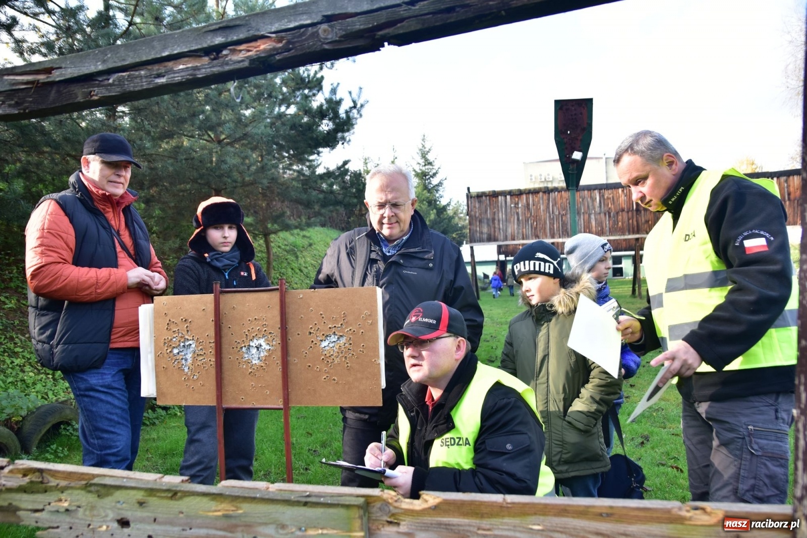 Zdjęcie w galerii na portalu naszraciborz.pl: Jedenaście strzałów na 11 listopada [FOTO]  wiadomości z regionu