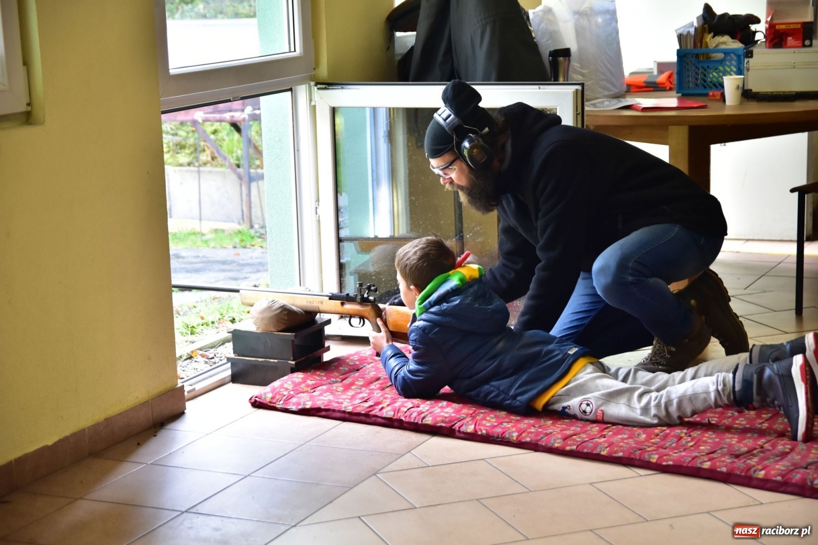 Zdjęcie w galerii na portalu naszraciborz.pl: Jedenaście strzałów na 11 listopada [FOTO]  wiadomości z regionu