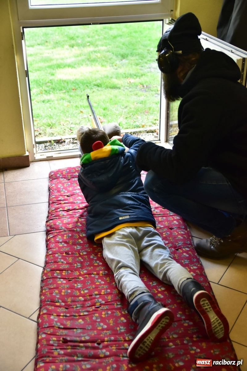 Zdjęcie w galerii na portalu naszraciborz.pl: Jedenaście strzałów na 11 listopada [FOTO]  wiadomości z regionu