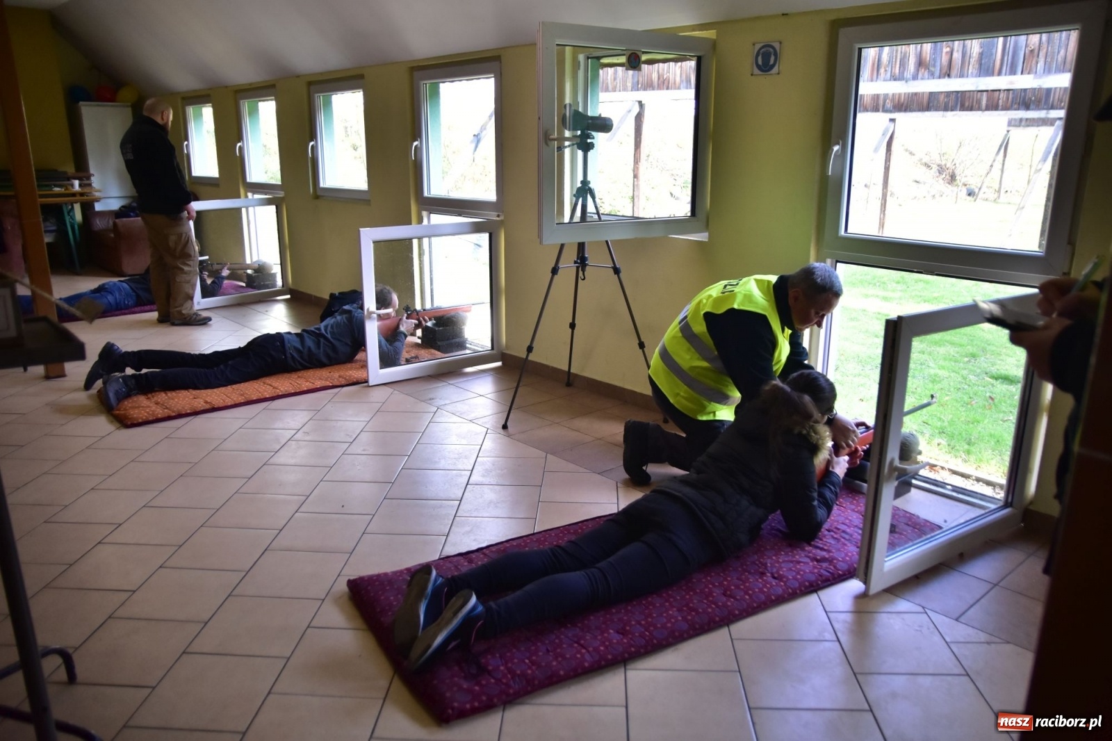 Zdjęcie w galerii na portalu naszraciborz.pl: Jedenaście strzałów na 11 listopada [FOTO]  wiadomości z regionu