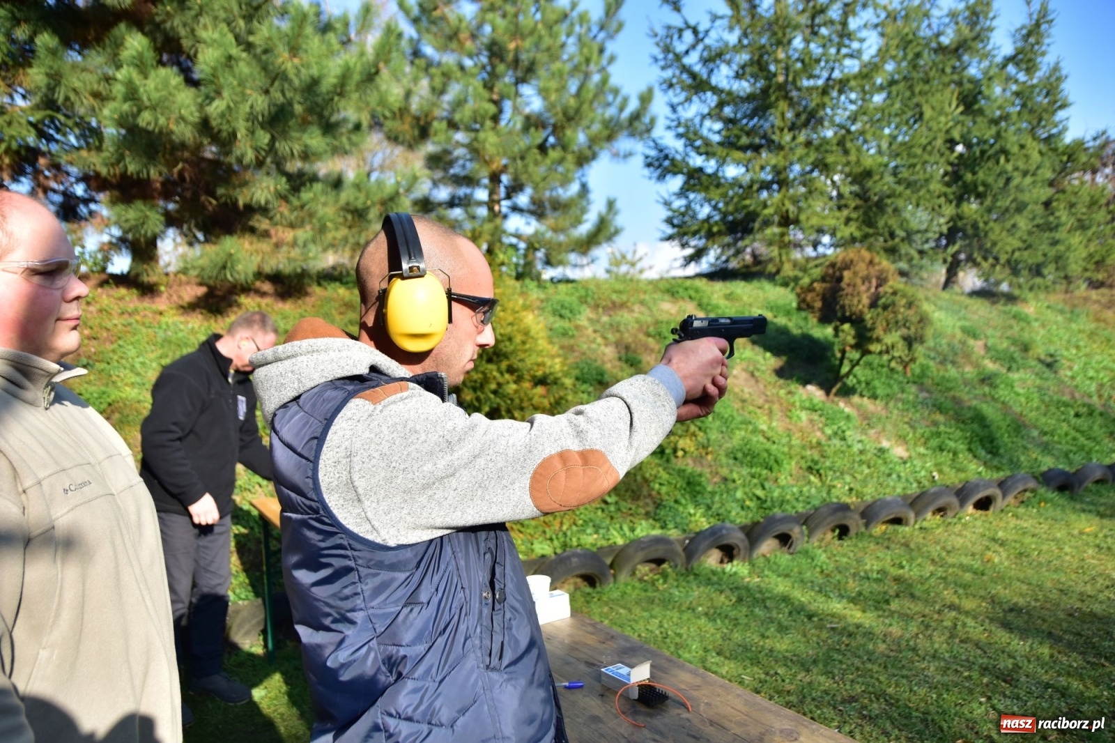 Zdjęcie w galerii na portalu naszraciborz.pl: Jedenaście strzałów na 11 listopada [FOTO]  wiadomości z regionu