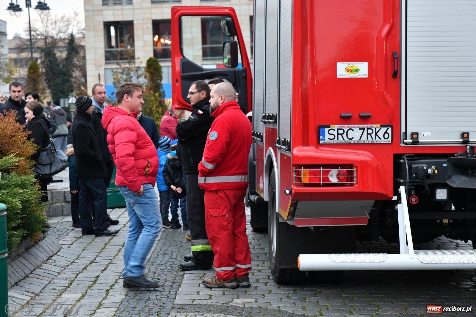 Zdjęcie w galerii na portalu naszraciborz.pl: Racibórz śpiewem świętuje rocznicę odzyskania niepodległości [FOTO i WIDEO] wiadomości z regionu