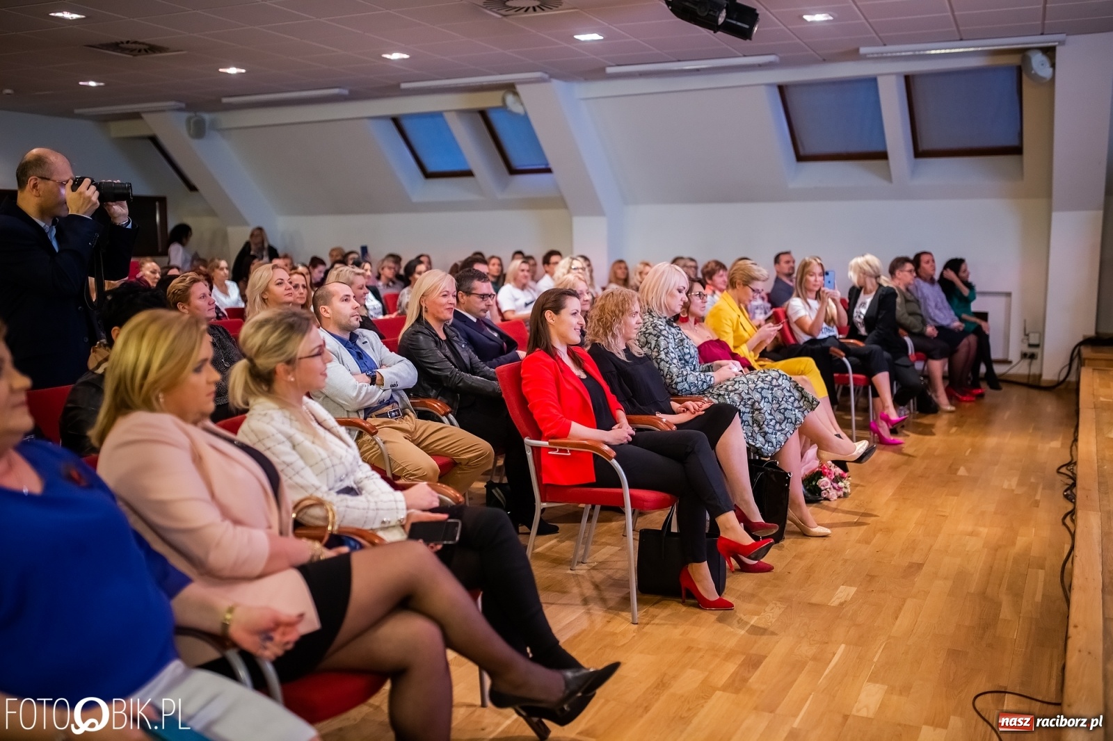 Zdjęcie w galerii na portalu naszraciborz.pl: Top Liderki Ery Nowych Kobiet spotkały się na zamku wiadomości z regionu