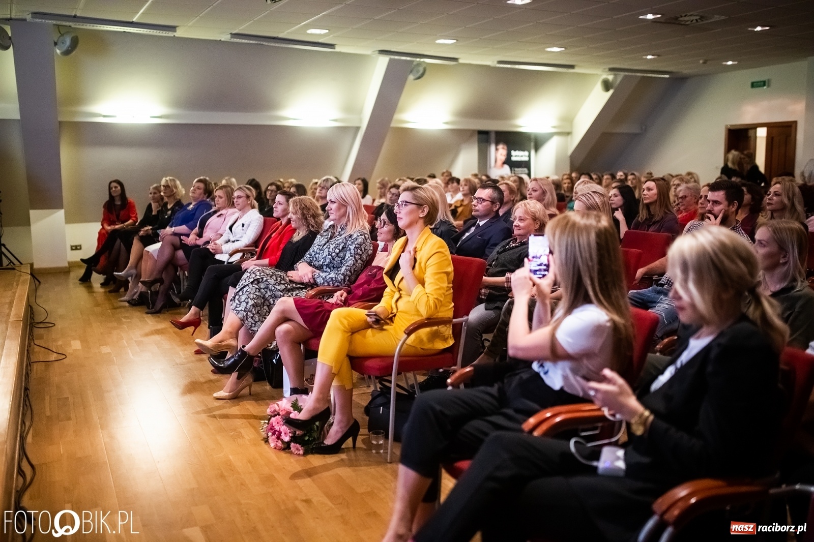 Zdjęcie w galerii na portalu naszraciborz.pl: Top Liderki Ery Nowych Kobiet spotkały się na zamku wiadomości z regionu