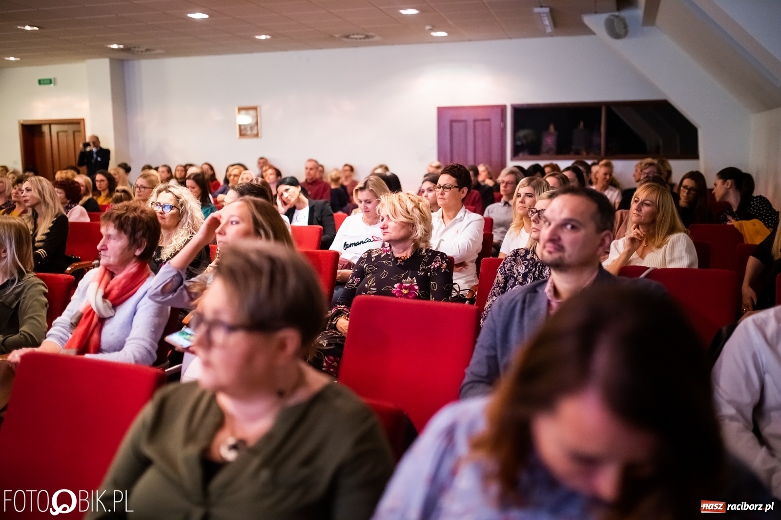Zdjęcie w galerii na portalu naszraciborz.pl: Top Liderki Ery Nowych Kobiet spotkały się na zamku wiadomości z regionu