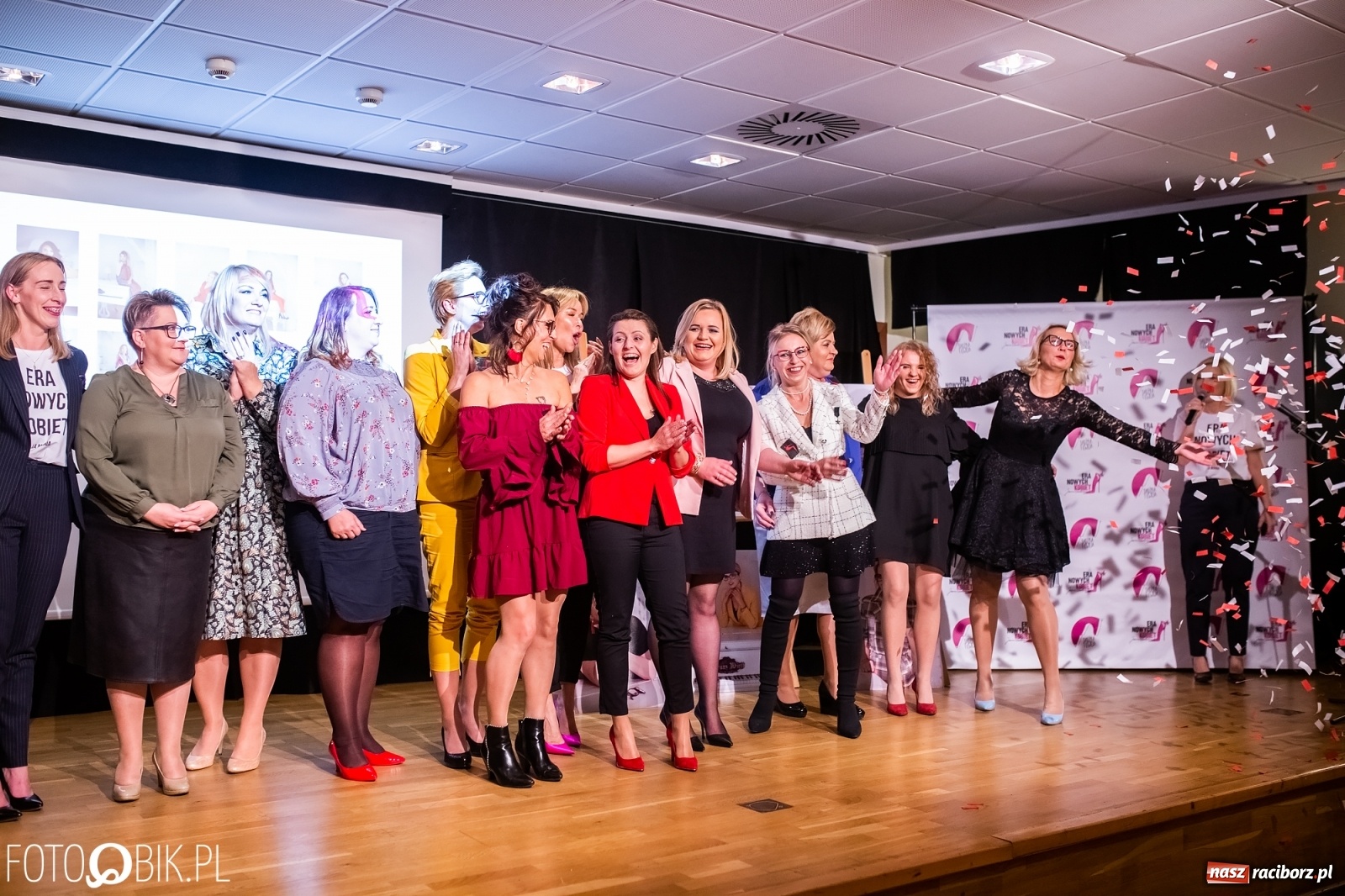 Zdjęcie w galerii na portalu naszraciborz.pl: Top Liderki Ery Nowych Kobiet spotkały się na zamku wiadomości z regionu