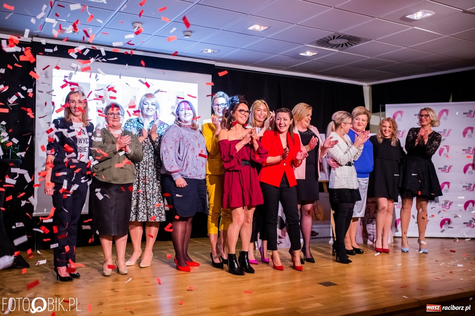 Zdjęcie w galerii na portalu naszraciborz.pl: Top Liderki Ery Nowych Kobiet spotkały się na zamku wiadomości z regionu