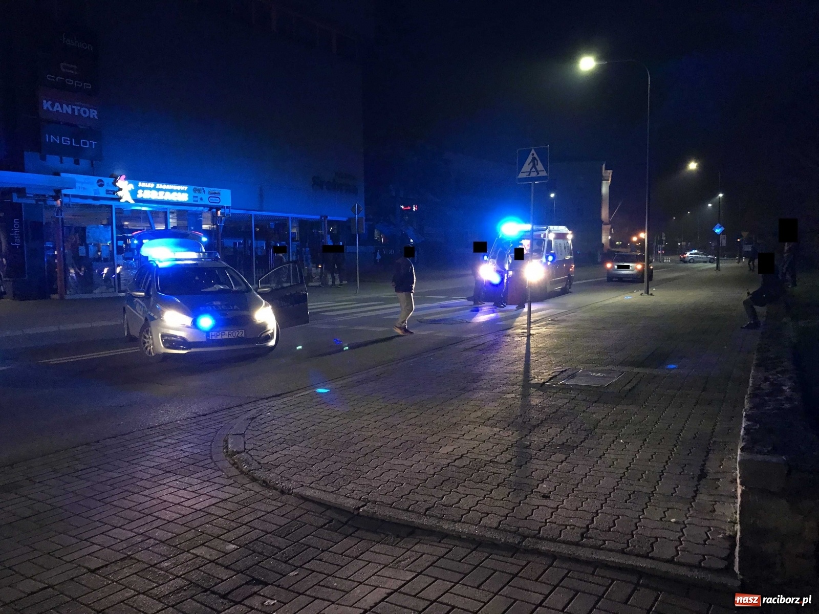 Zdjęcie w galerii na portalu naszraciborz.pl: Wypadek na ulicy Opawskiej [FOTO]  wiadomości z regionu
