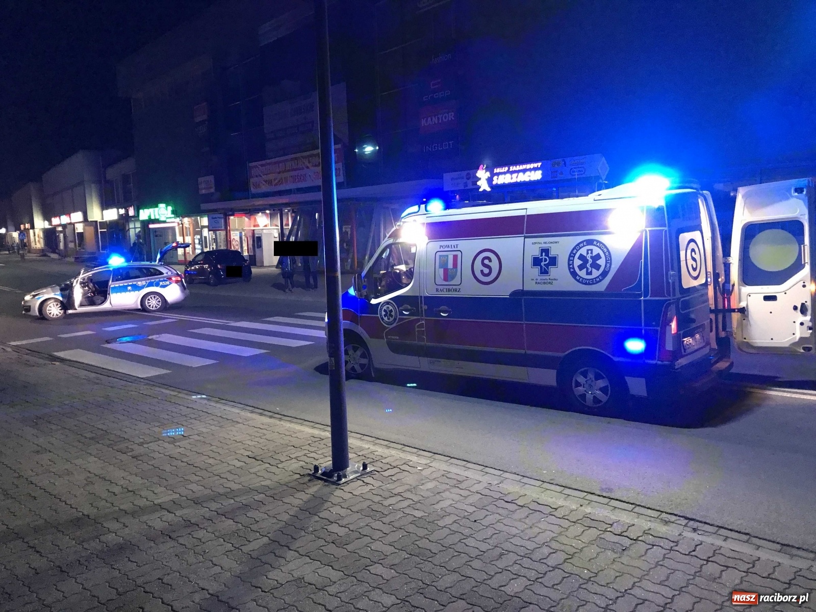 Zdjęcie w galerii na portalu naszraciborz.pl: Wypadek na ulicy Opawskiej [FOTO]  wiadomości z regionu