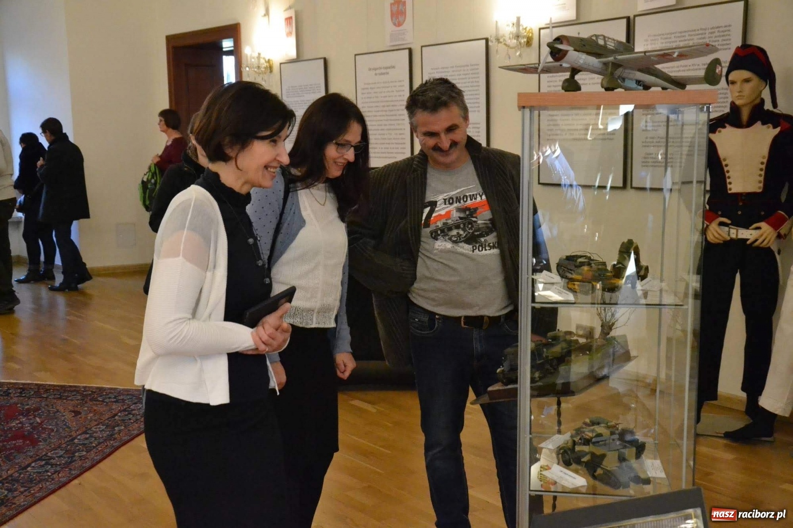 Zdjęcie w galerii na portalu naszraciborz.pl: Karty z historii Polski. Nowa wystawa na zamku  wiadomości z regionu