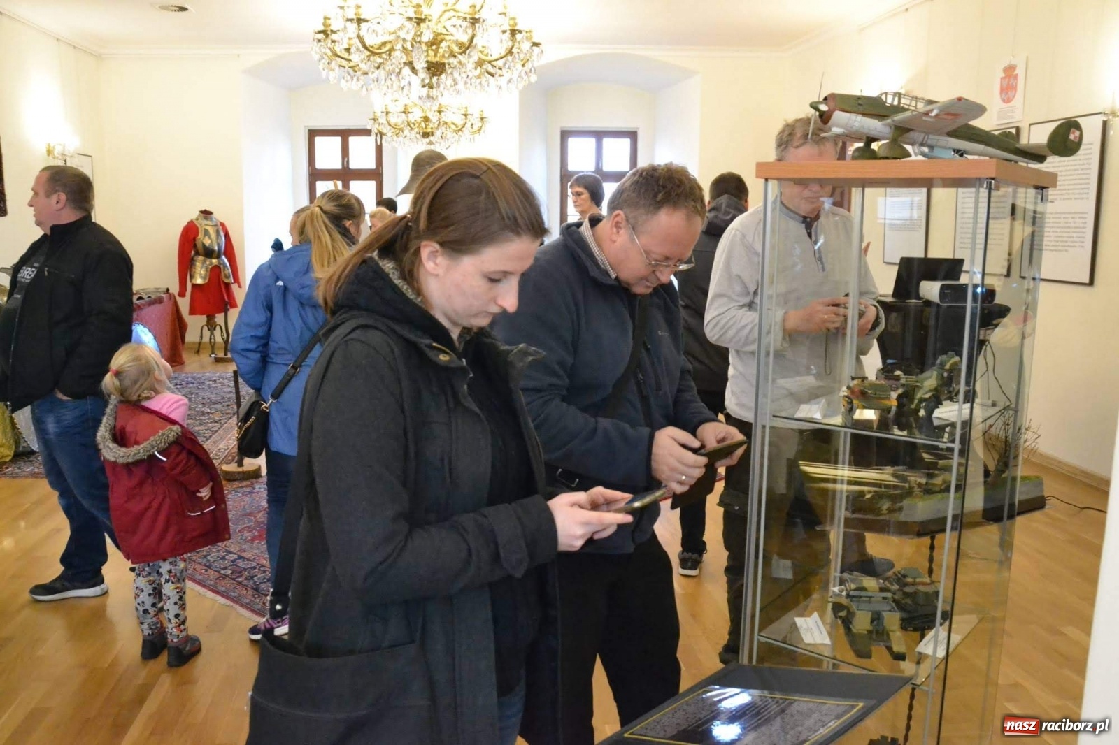 Zdjęcie w galerii na portalu naszraciborz.pl: Karty z historii Polski. Nowa wystawa na zamku  wiadomości z regionu