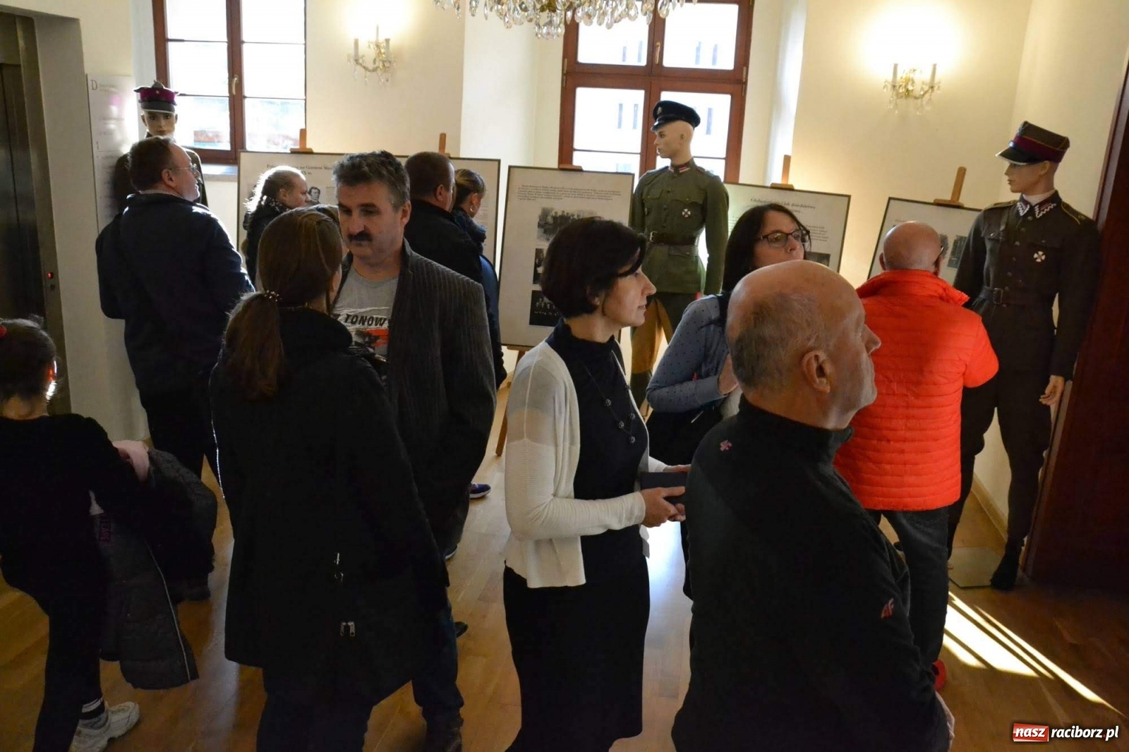 Zdjęcie w galerii na portalu naszraciborz.pl: Karty z historii Polski. Nowa wystawa na zamku  wiadomości z regionu