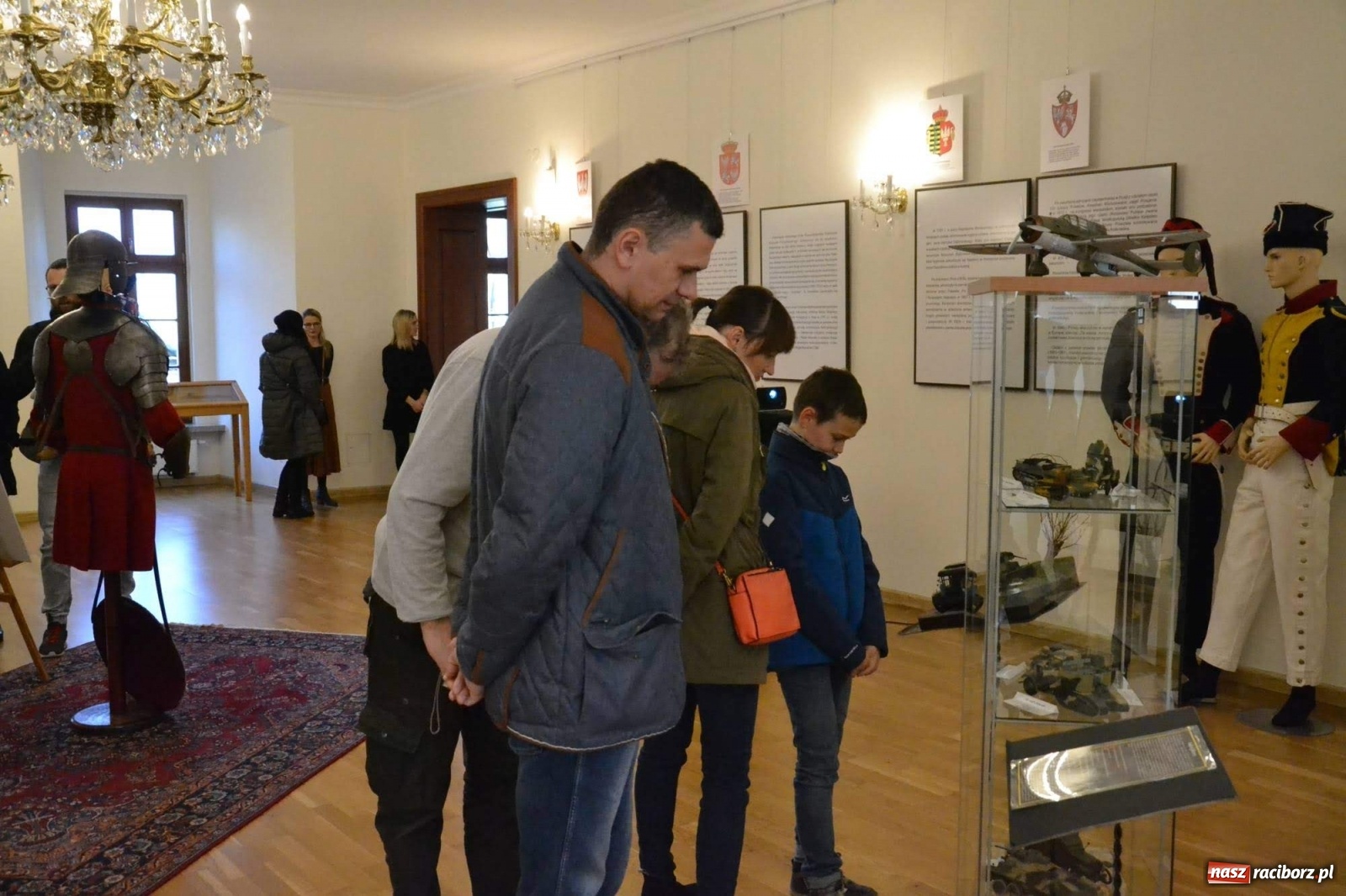 Zdjęcie w galerii na portalu naszraciborz.pl: Karty z historii Polski. Nowa wystawa na zamku  wiadomości z regionu