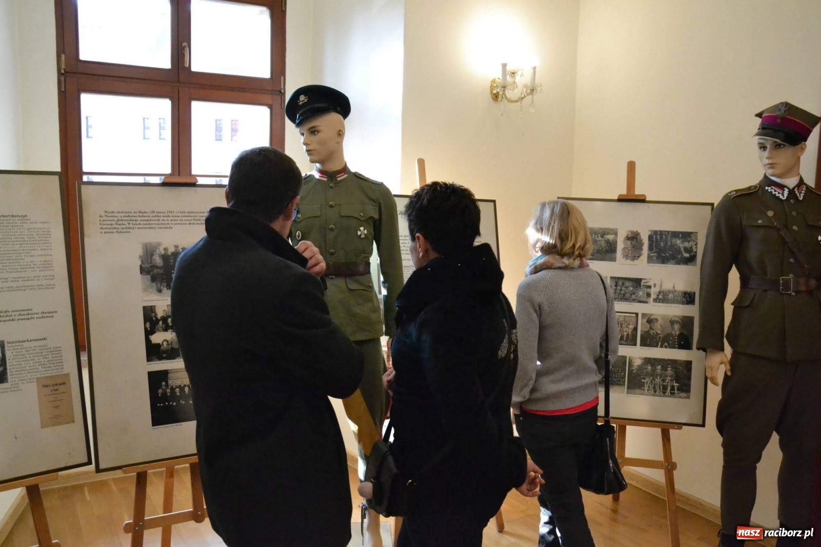 Zdjęcie w galerii na portalu naszraciborz.pl: Karty z historii Polski. Nowa wystawa na zamku  wiadomości z regionu