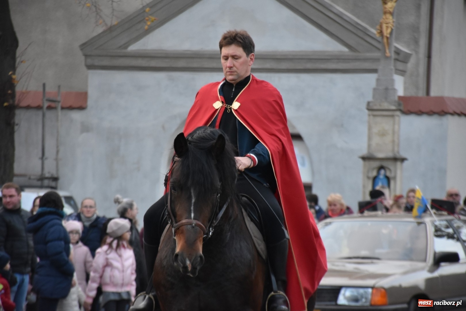 Zdjęcie w galerii na portalu naszraciborz.pl: Martinstag w Bieńkowicach. Pochód i pyszne rogale [FOTO]  wiadomości z regionu