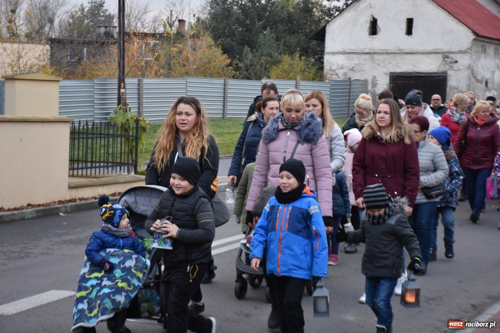 Zdjęcie w galerii na portalu naszraciborz.pl: Martinstag w Bieńkowicach. Pochód i pyszne rogale [FOTO]  wiadomości z regionu