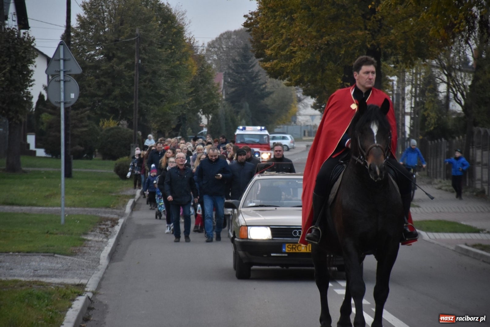 Zdjęcie w galerii na portalu naszraciborz.pl: Martinstag w Bieńkowicach. Pochód i pyszne rogale [FOTO]  wiadomości z regionu