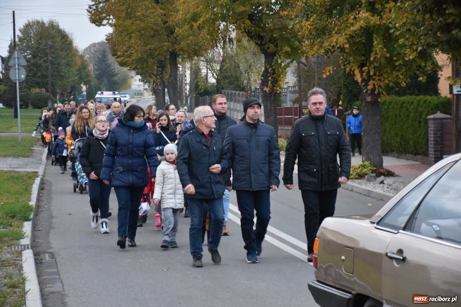 Zdjęcie w galerii na portalu naszraciborz.pl: Martinstag w Bieńkowicach. Pochód i pyszne rogale [FOTO]  wiadomości z regionu