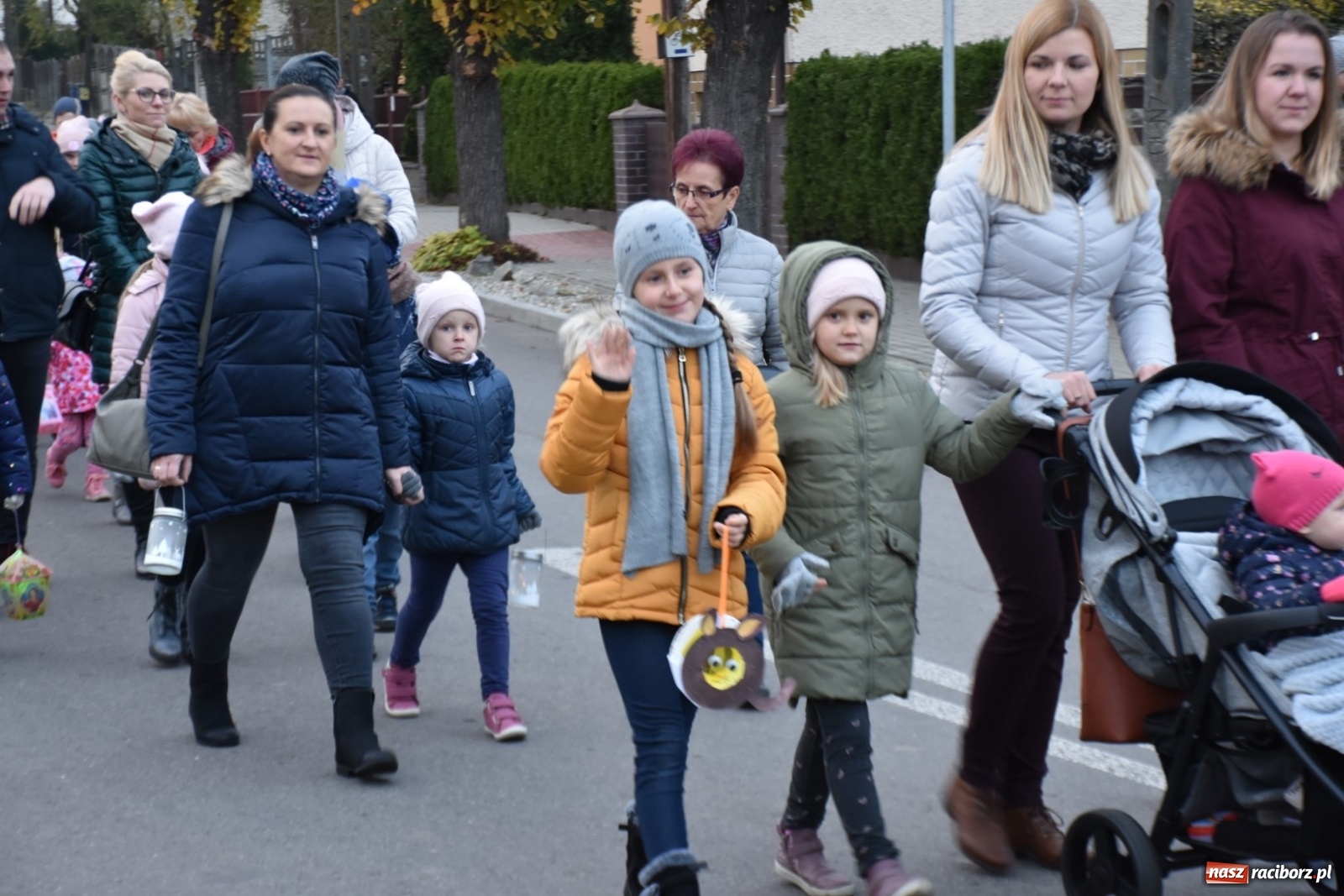 Zdjęcie w galerii na portalu naszraciborz.pl: Martinstag w Bieńkowicach. Pochód i pyszne rogale [FOTO]  wiadomości z regionu