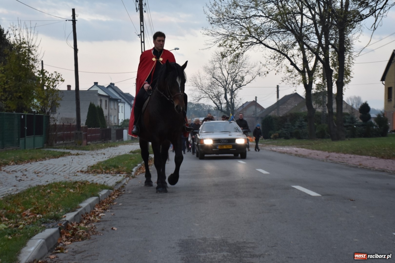Zdjęcie w galerii na portalu naszraciborz.pl: Martinstag w Bieńkowicach. Pochód i pyszne rogale [FOTO]  wiadomości z regionu