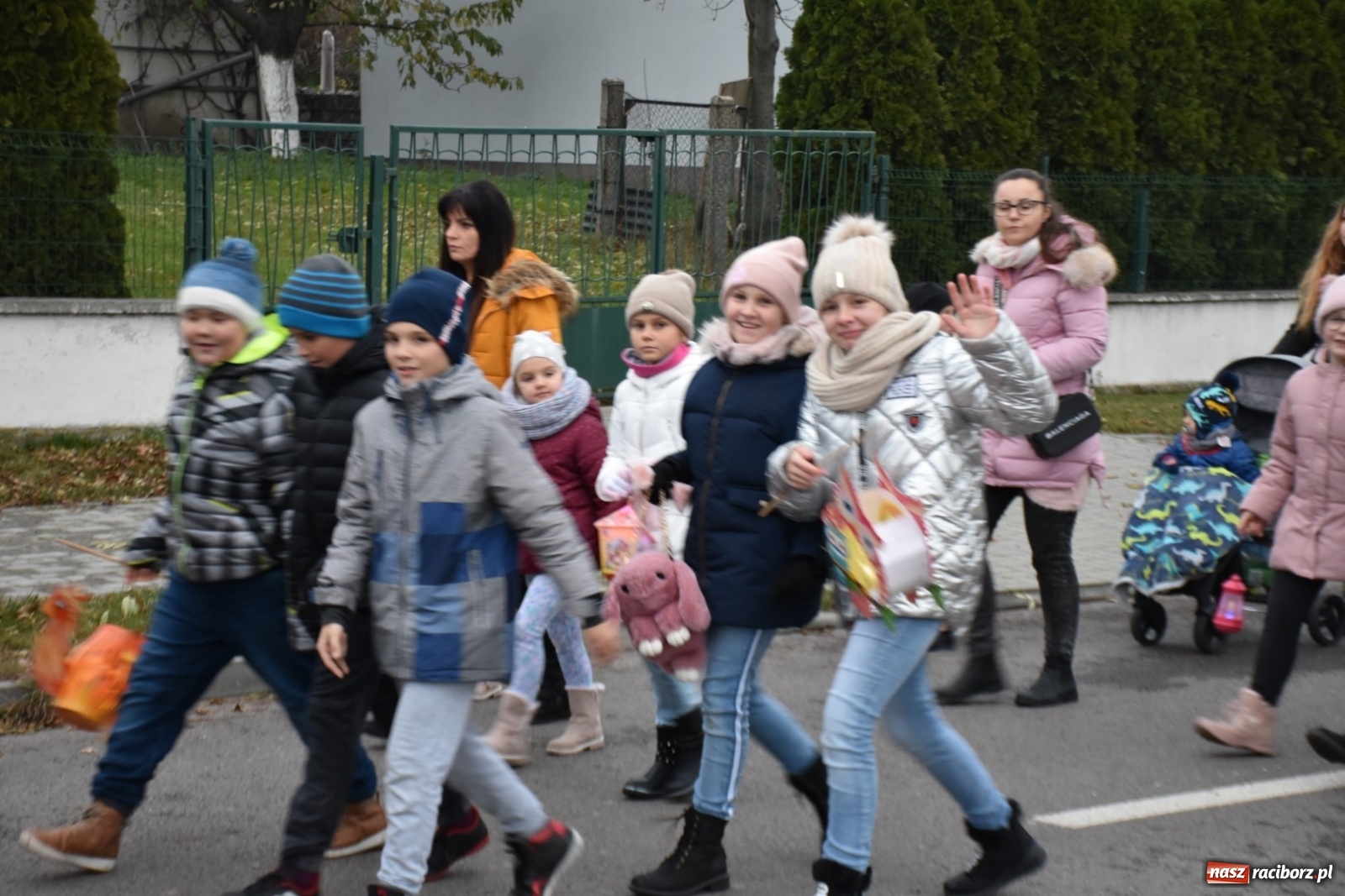 Zdjęcie w galerii na portalu naszraciborz.pl: Martinstag w Bieńkowicach. Pochód i pyszne rogale [FOTO]  wiadomości z regionu