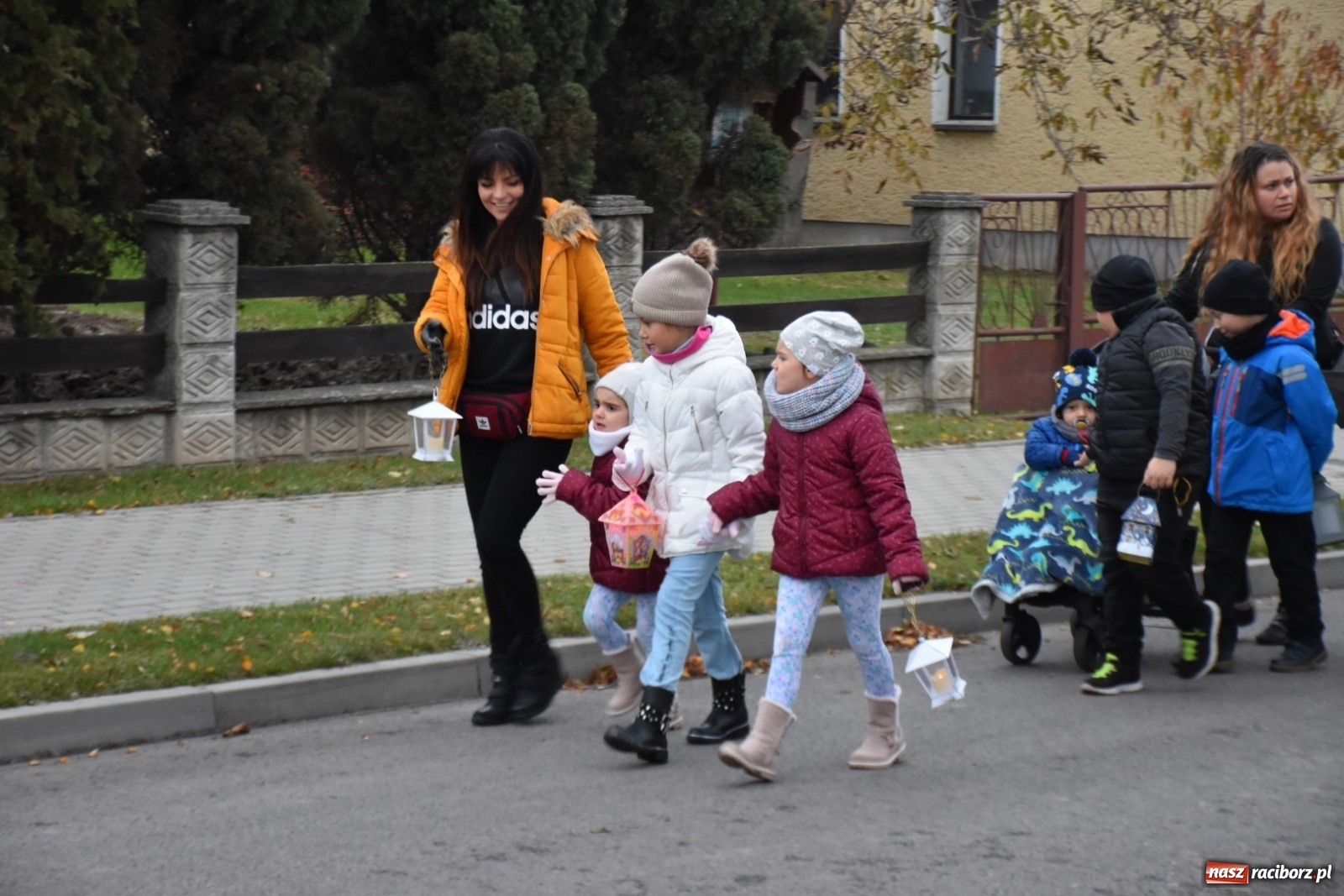Zdjęcie w galerii na portalu naszraciborz.pl: Martinstag w Bieńkowicach. Pochód i pyszne rogale [FOTO]  wiadomości z regionu