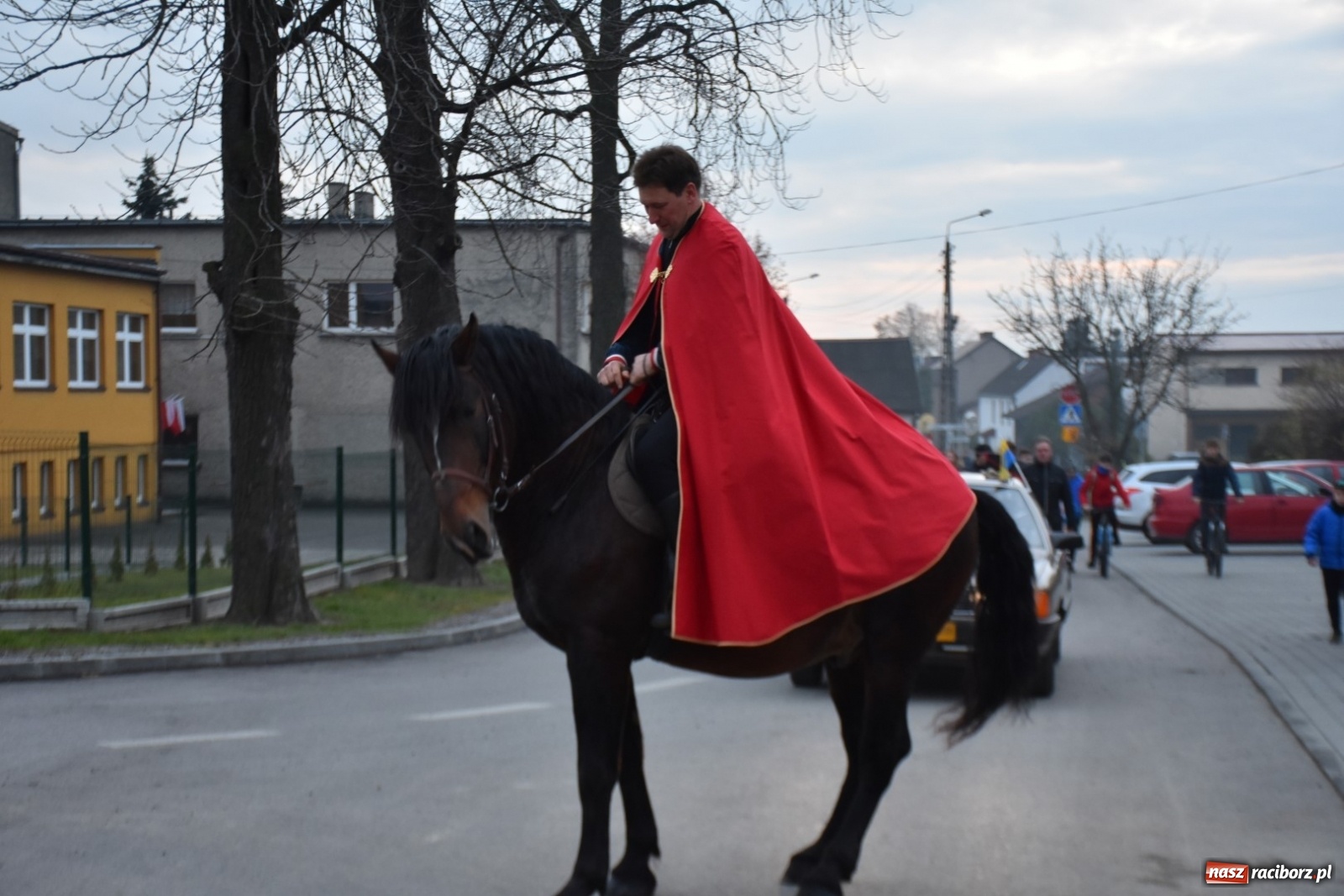 Zdjęcie w galerii na portalu naszraciborz.pl: Martinstag w Bieńkowicach. Pochód i pyszne rogale [FOTO]  wiadomości z regionu