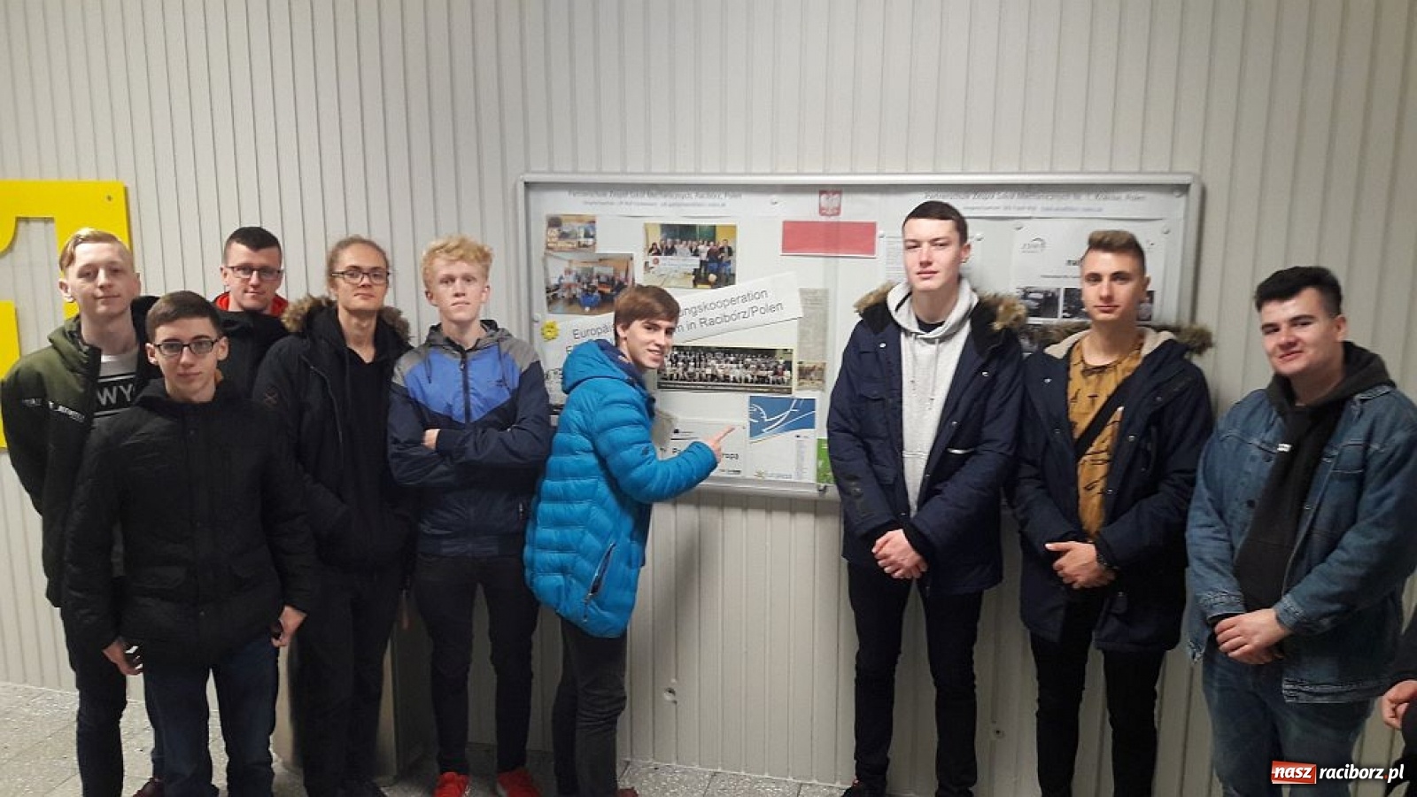 Zdjęcie w galerii na portalu naszraciborz.pl: Raciborzanie z wizytą w ZDF. Na żywo obserwowali realizację programu wiadomości z regionu