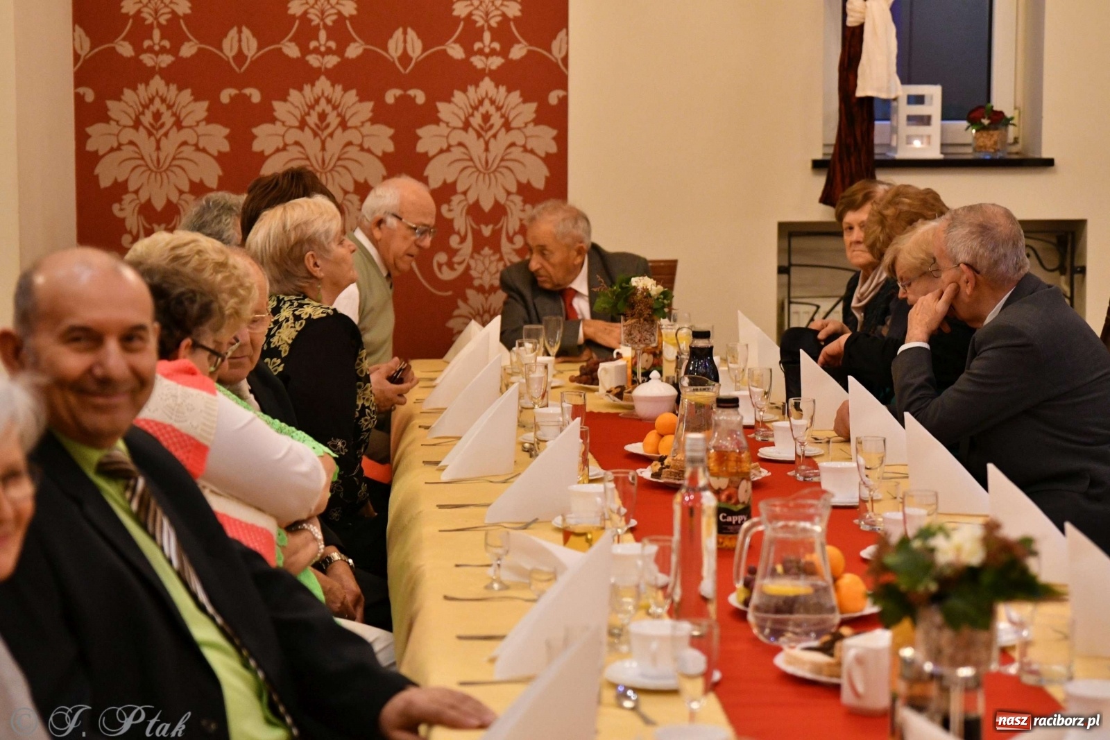 Zdjęcie w galerii na portalu naszraciborz.pl: Raciborskie obchody Dnia Seniora  wiadomości z regionu