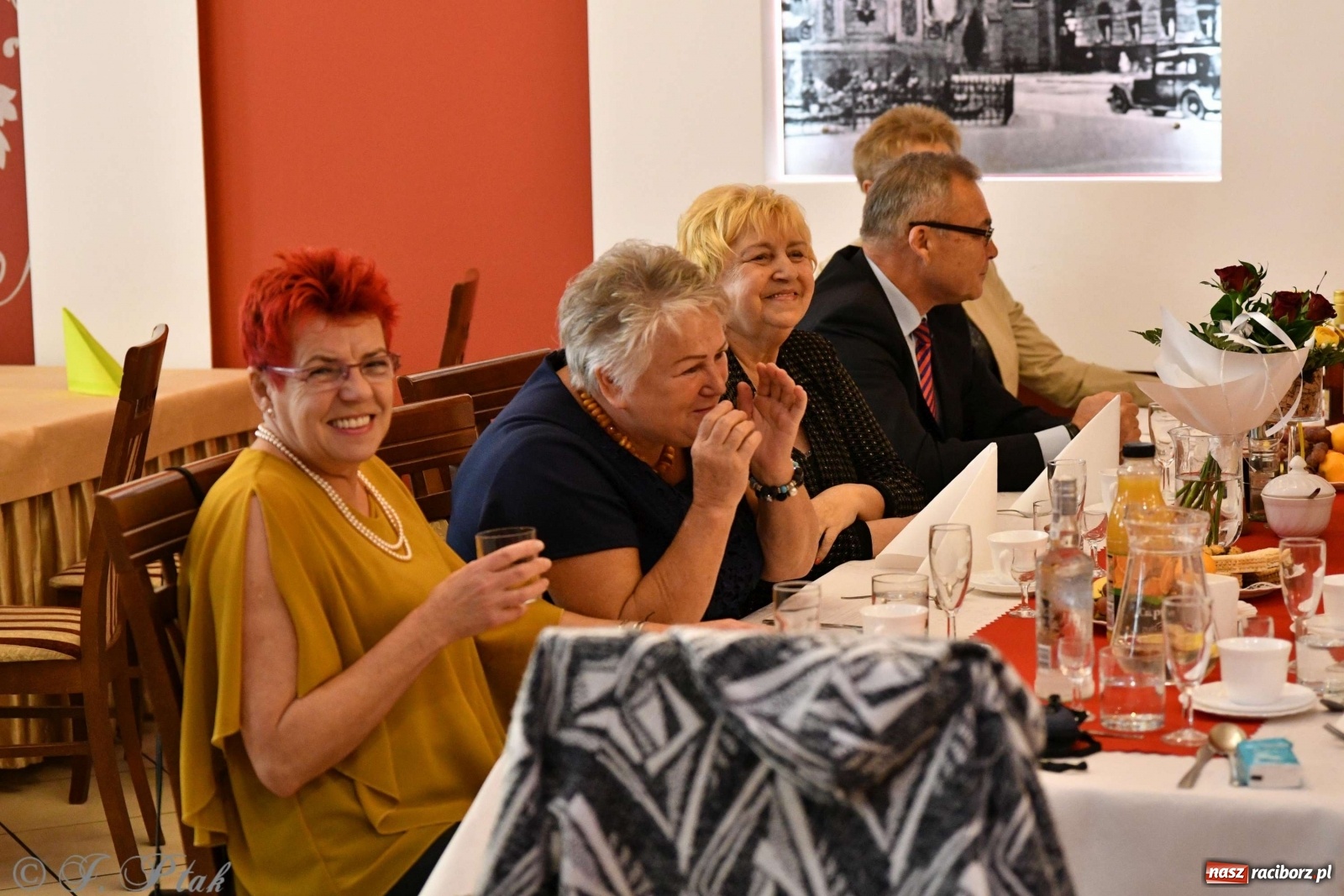 Zdjęcie w galerii na portalu naszraciborz.pl: Raciborskie obchody Dnia Seniora  wiadomości z regionu