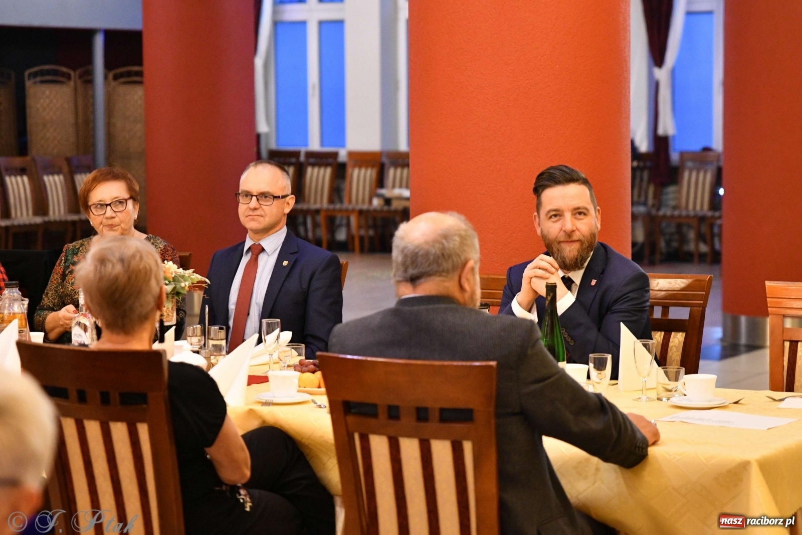 Zdjęcie w galerii na portalu naszraciborz.pl: Raciborskie obchody Dnia Seniora  wiadomości z regionu