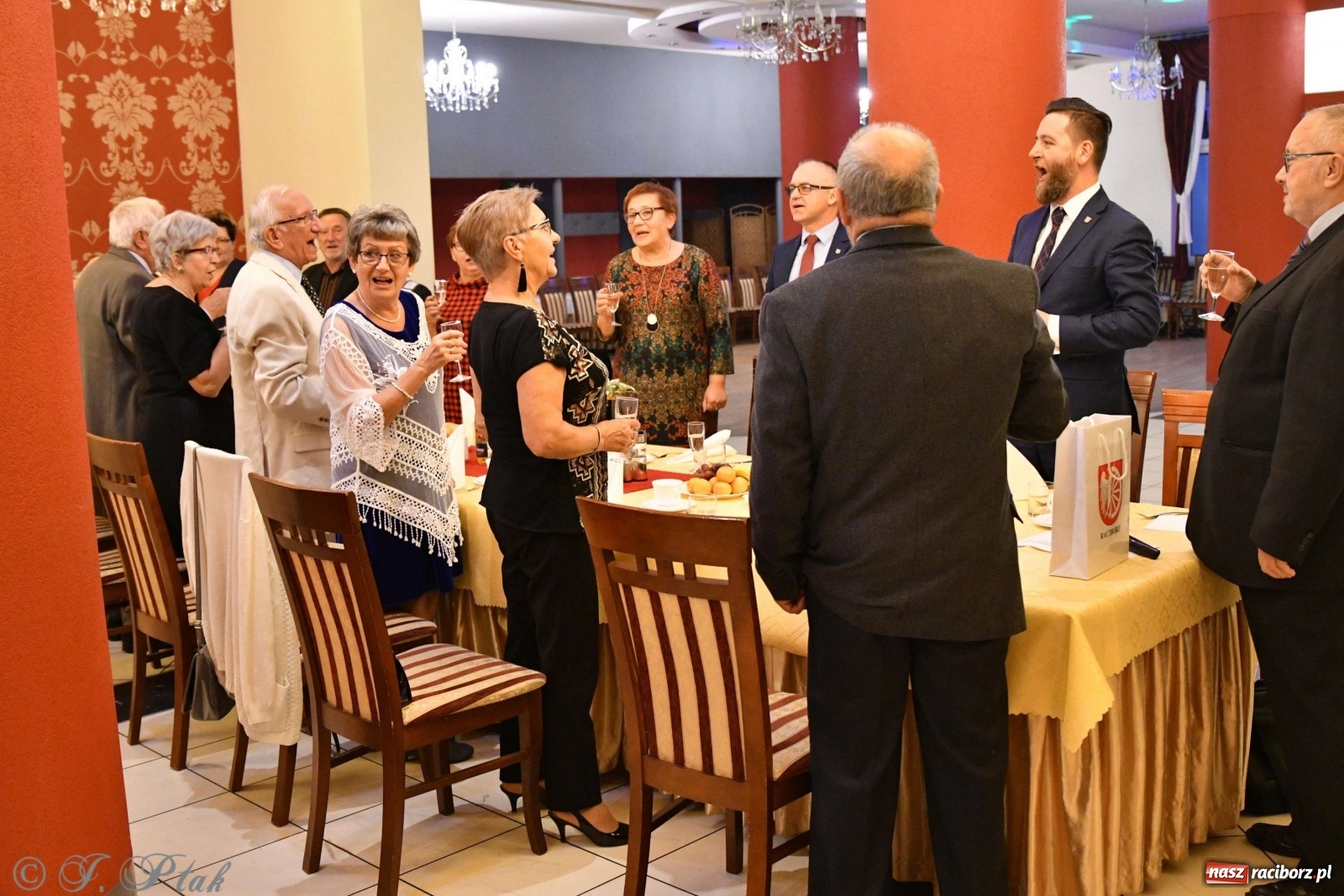 Zdjęcie w galerii na portalu naszraciborz.pl: Raciborskie obchody Dnia Seniora  wiadomości z regionu