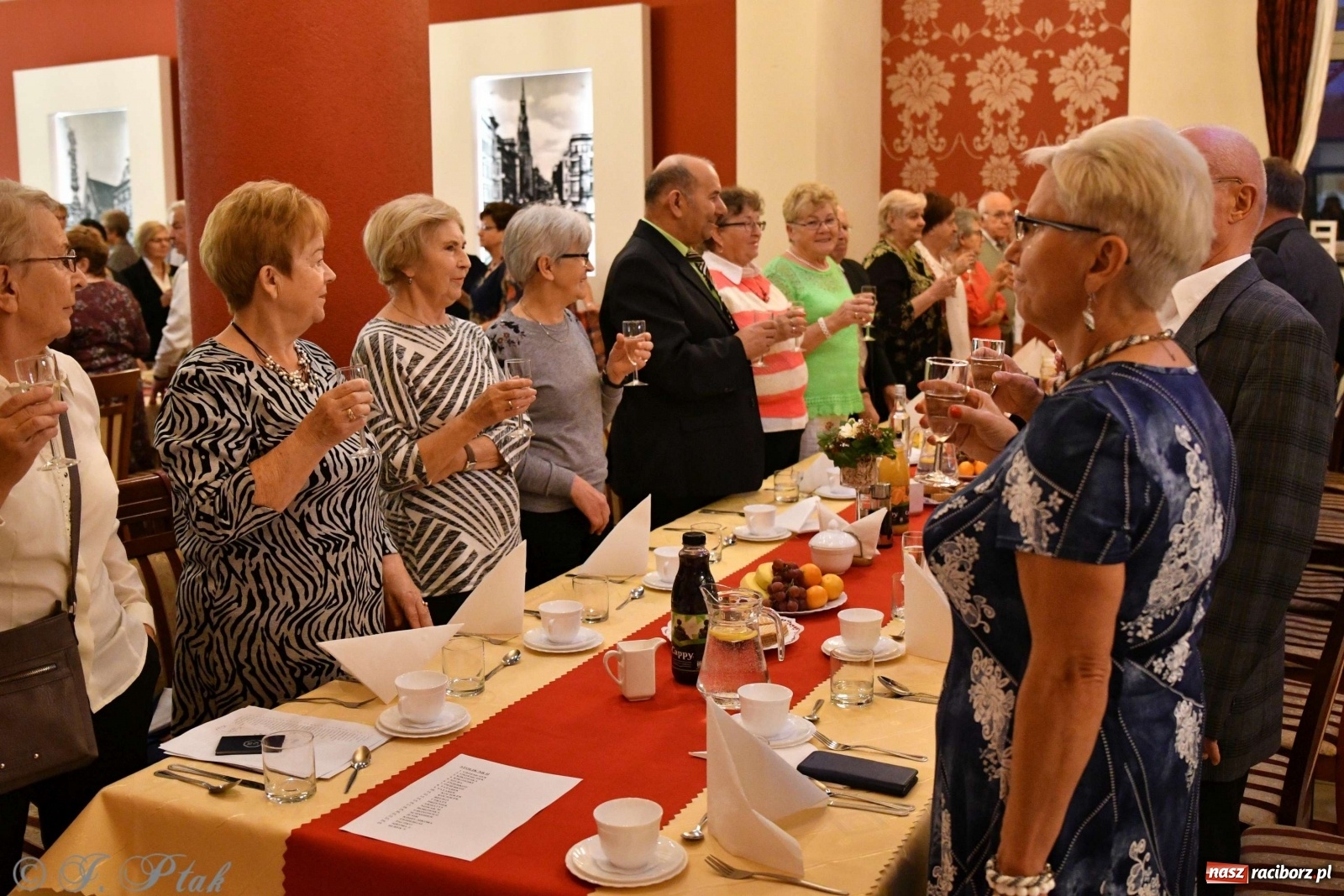 Zdjęcie w galerii na portalu naszraciborz.pl: Raciborskie obchody Dnia Seniora  wiadomości z regionu