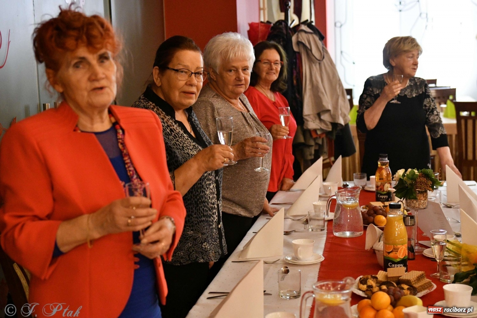 Zdjęcie w galerii na portalu naszraciborz.pl: Raciborskie obchody Dnia Seniora  wiadomości z regionu