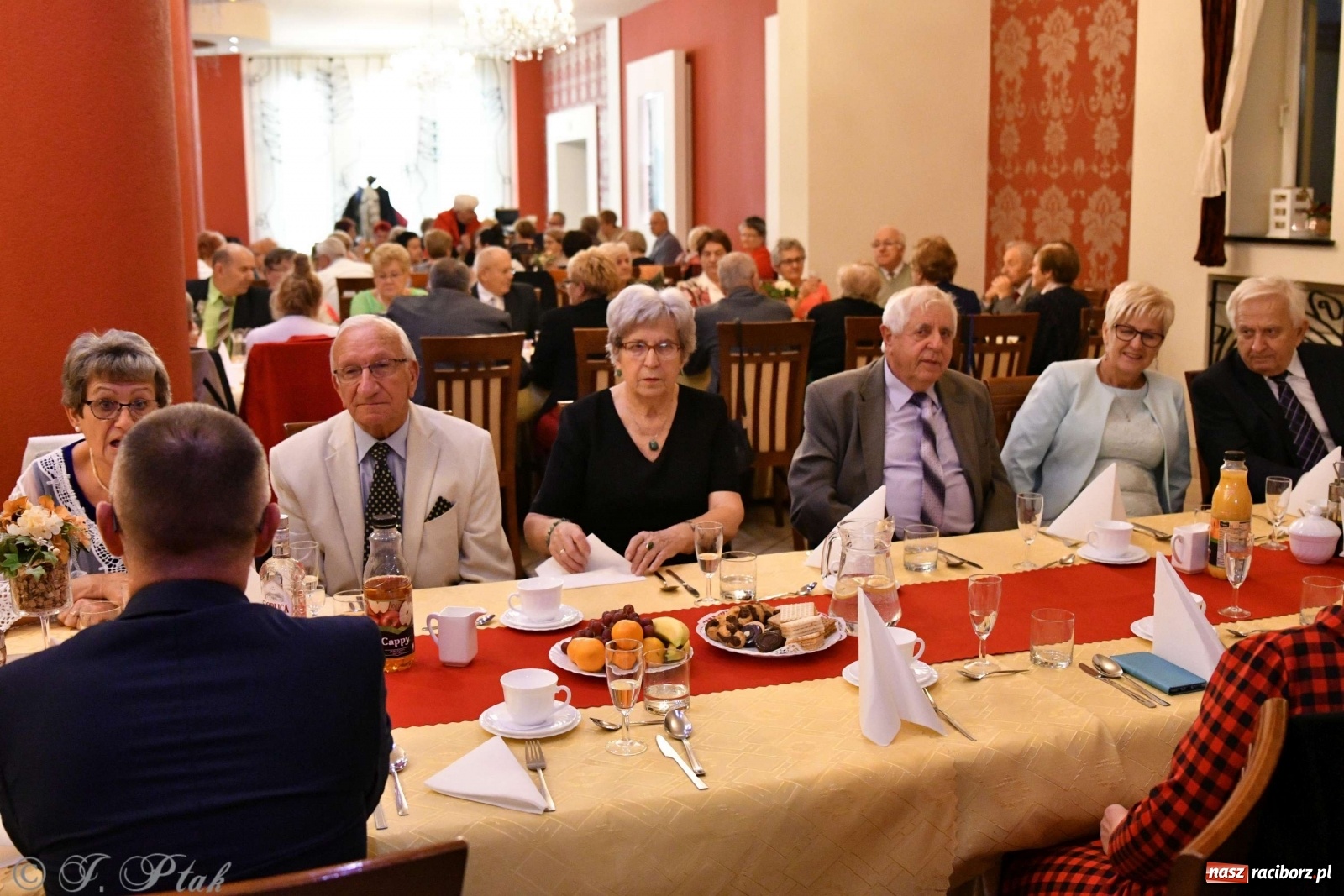 Zdjęcie w galerii na portalu naszraciborz.pl: Raciborskie obchody Dnia Seniora  wiadomości z regionu