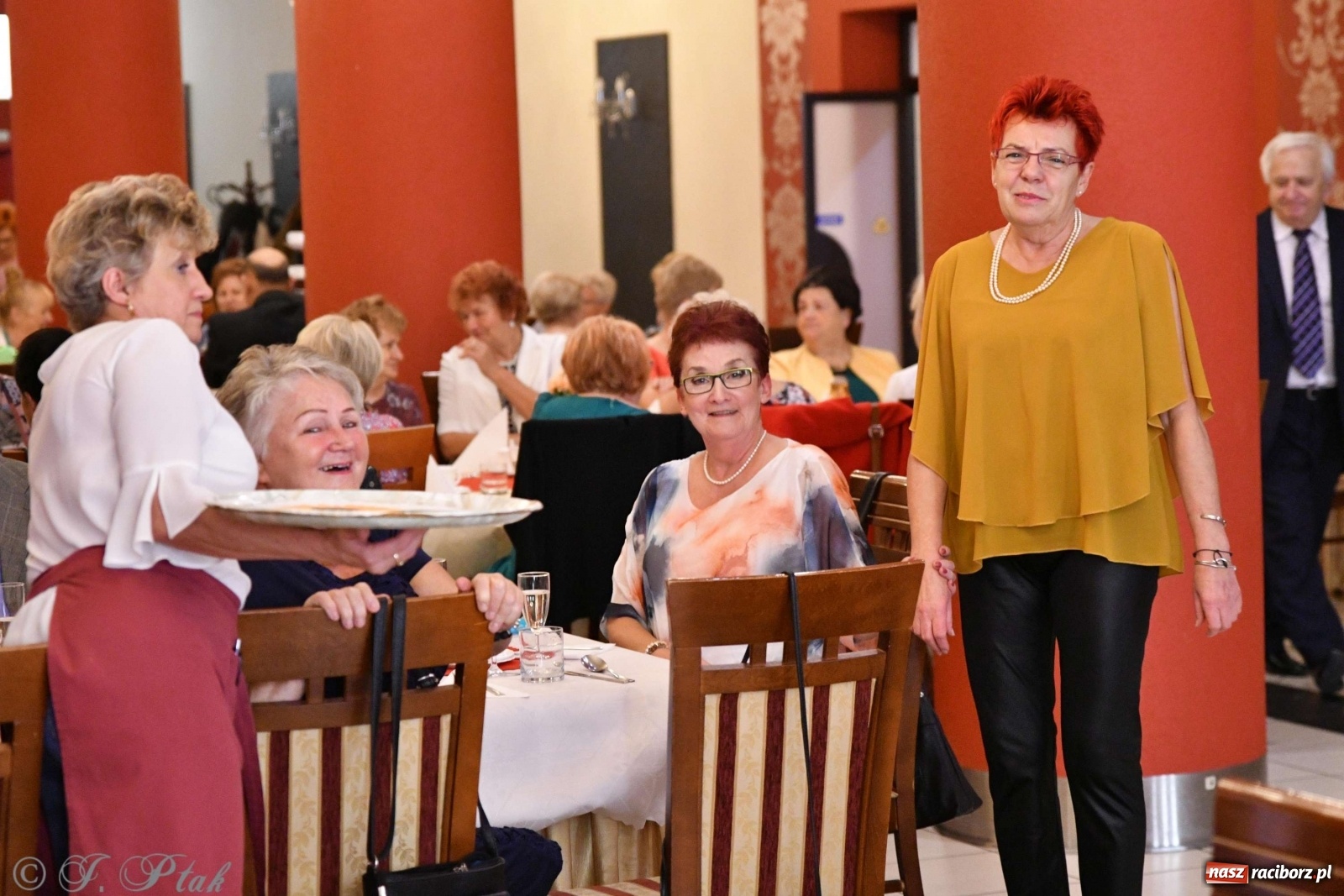 Zdjęcie w galerii na portalu naszraciborz.pl: Raciborskie obchody Dnia Seniora  wiadomości z regionu